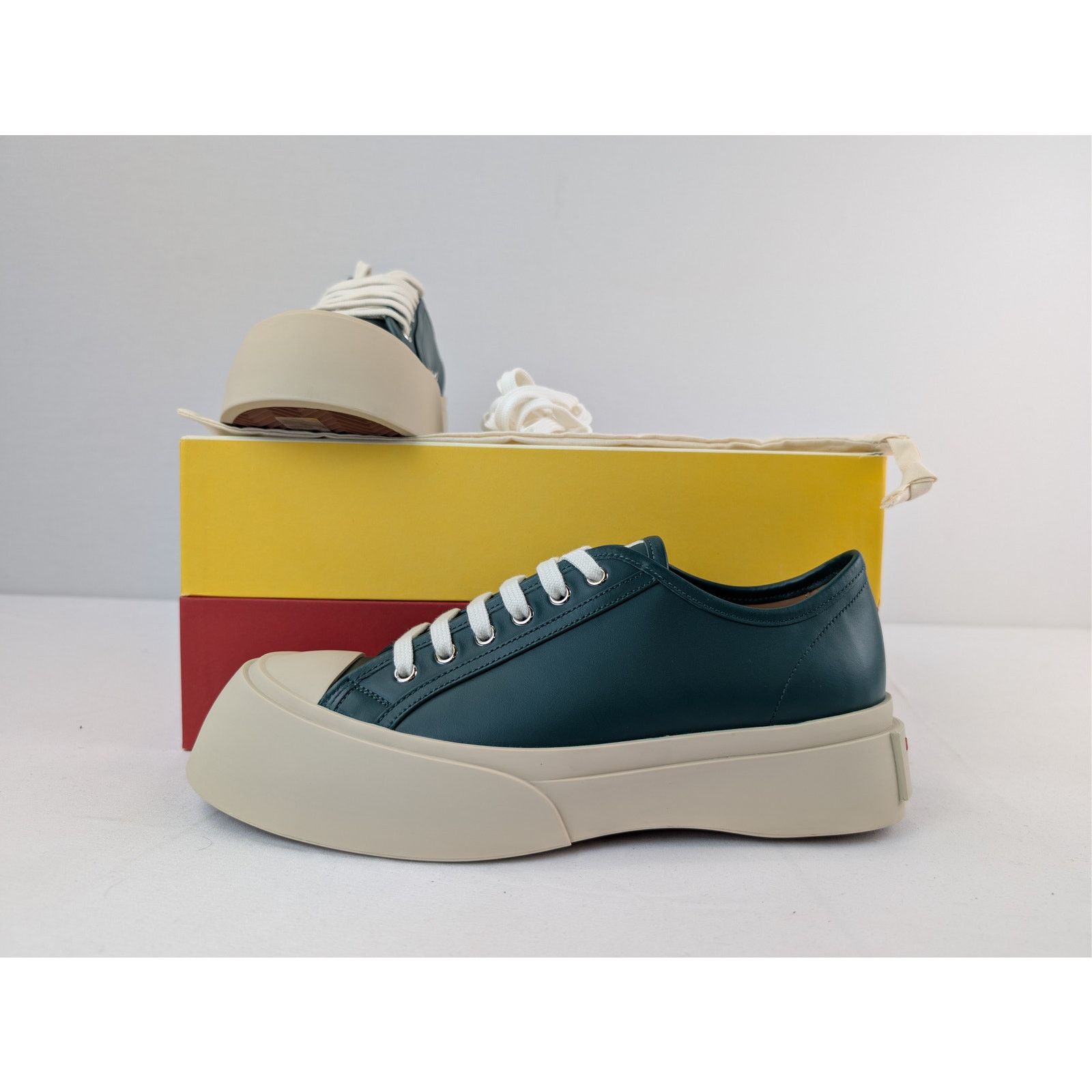 Marni o1rshd1 Pablo low-top sneakers in green and beige Size US 9 / EU 42 - 20 Thumbnail