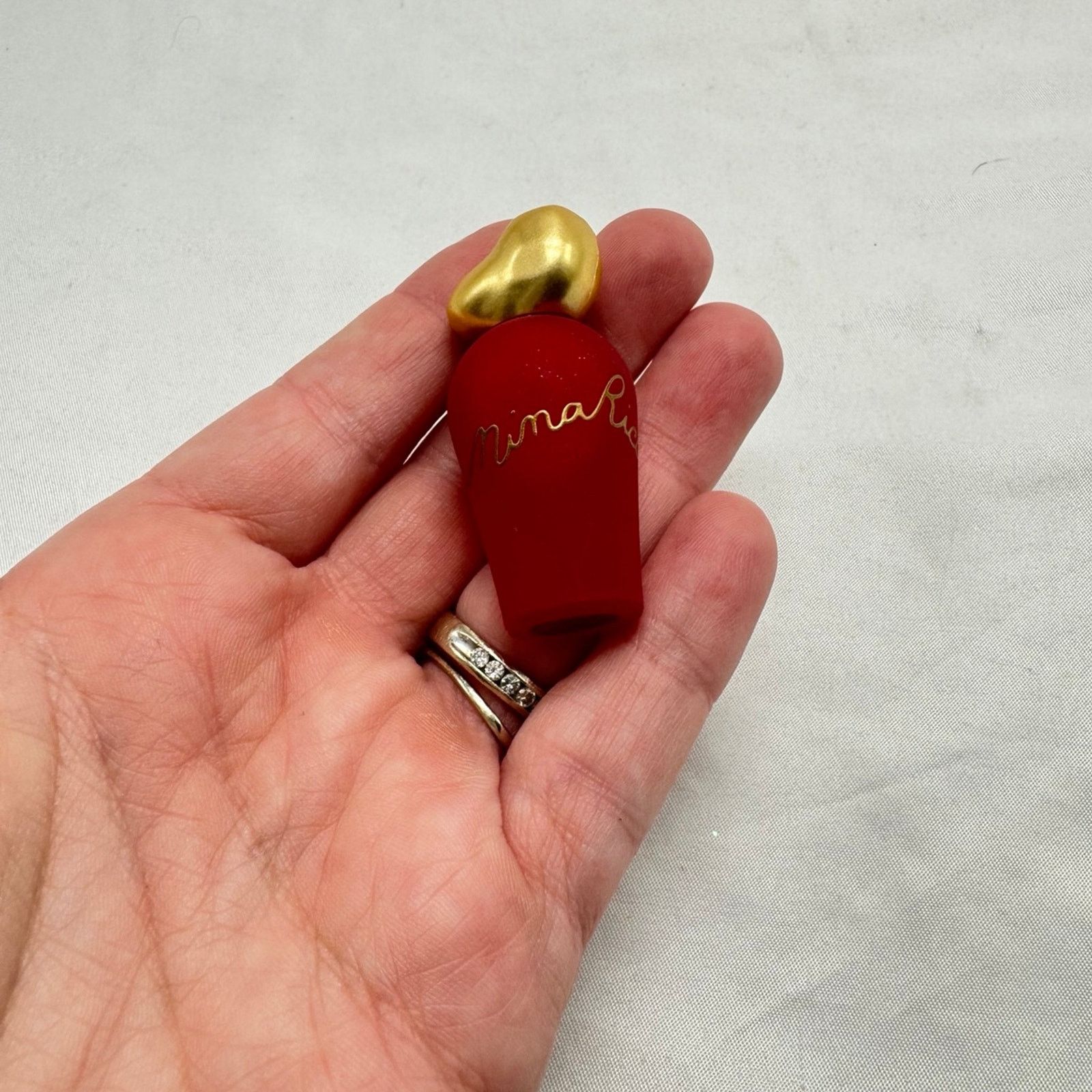 Nina Ricci VTG Nina Ricci Deci Dela travel size EDP Size ONE SIZE - 2 Thumbnail