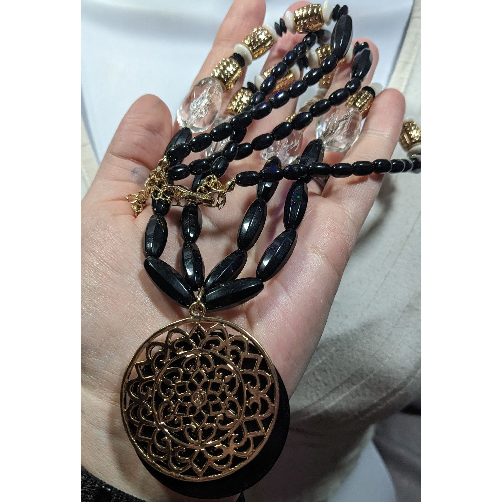 Other Bohemian Glam Beaded Medallion Necklace Black And Gold Tone Size ONE SIZE - 5 Thumbnail