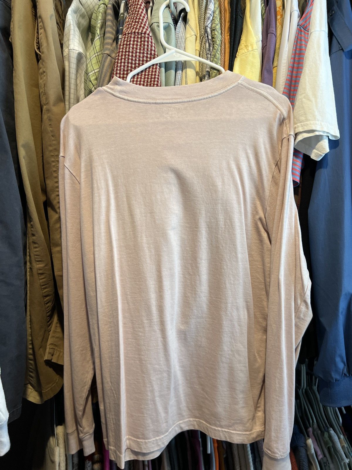 Other Can’t Look/Look at Yourself Chrollo Long Sleeve Size US M / EU 48-50 / 2 - 3 Thumbnail