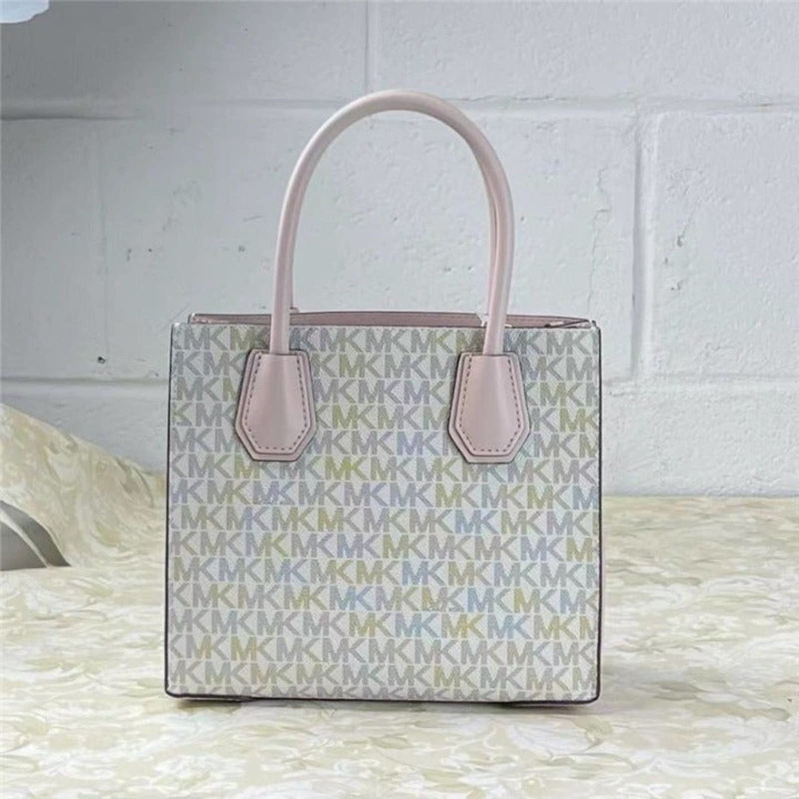 Michael Kors MICHAEL KORS MERCER MD SATCHEL MESSENGER SIG VANILLA PINK Size ONE SIZE - 2 Thumbnail