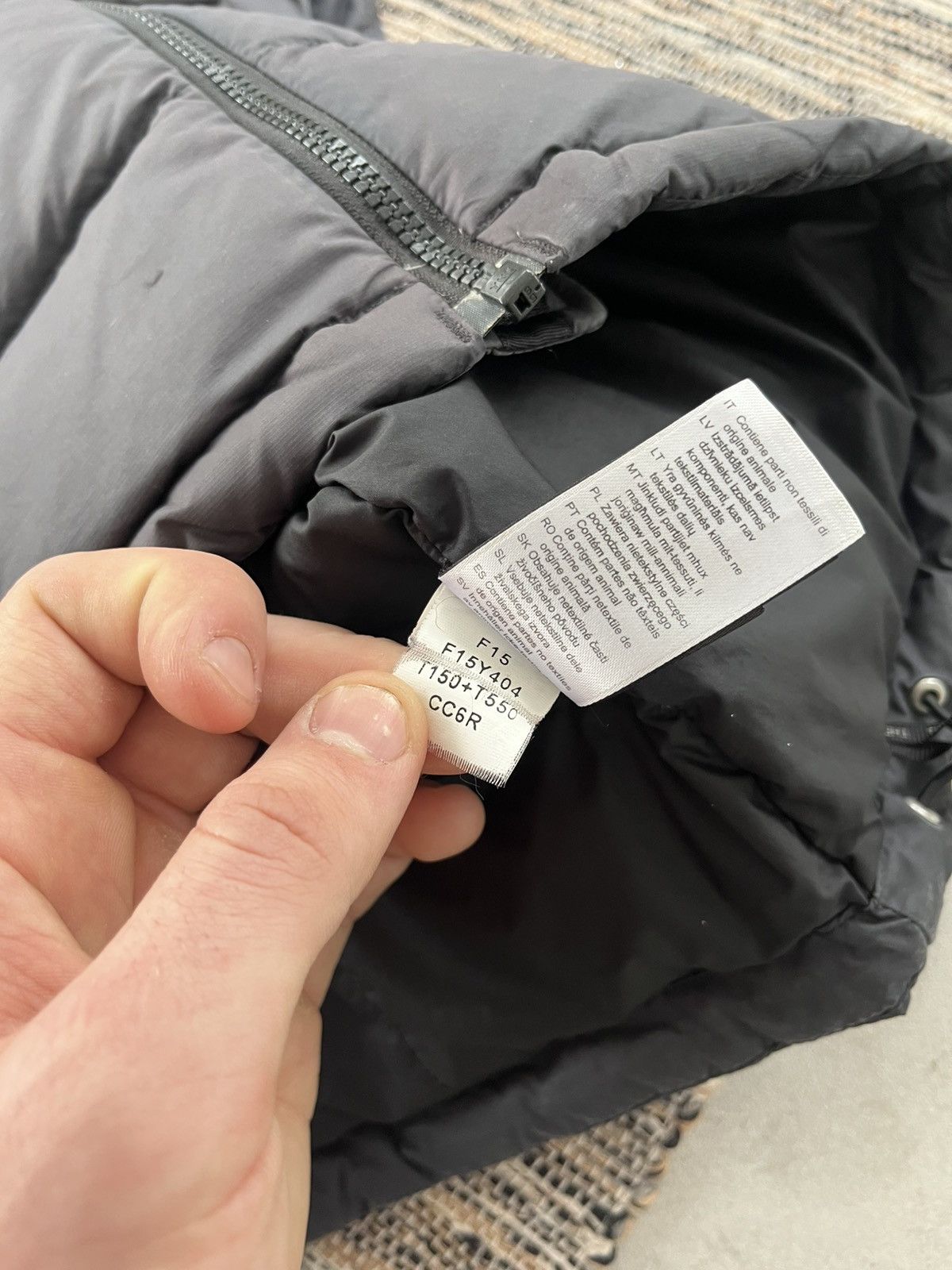 The North Face Vintage The North Face 700 Black Outdoor Puffer Vest Y2K Size XL / US 12-14 / IT 48-50 - 13 Thumbnail