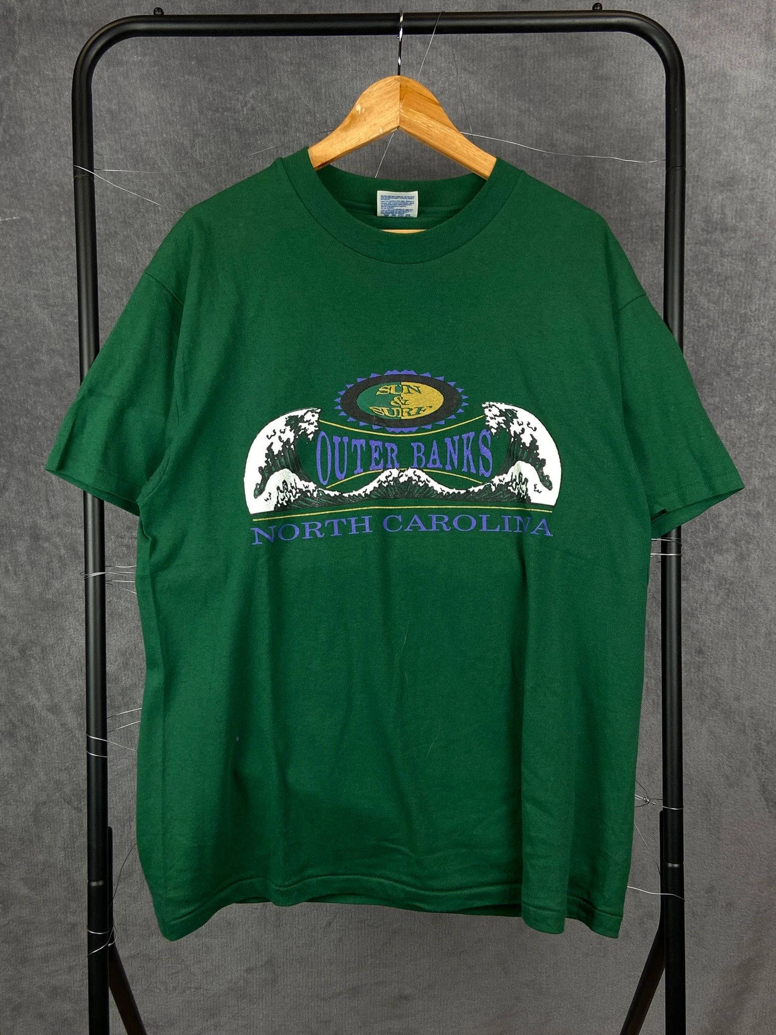 Hanes Hanes Outer Banks North Carolina green surf tee L Size US L / EU 52-54 / 3 - 1 Thumbnail