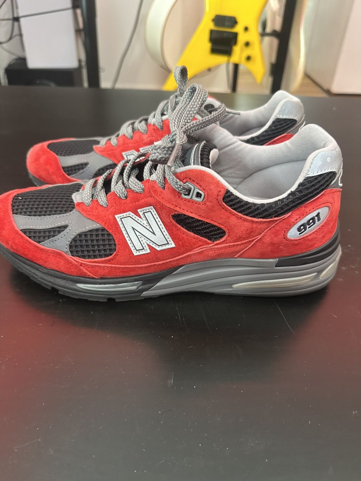 New Balance New balance u991kr2 size 9.5 china exclusive Size US 9.5 / EU 42-43 - 1 Thumbnail