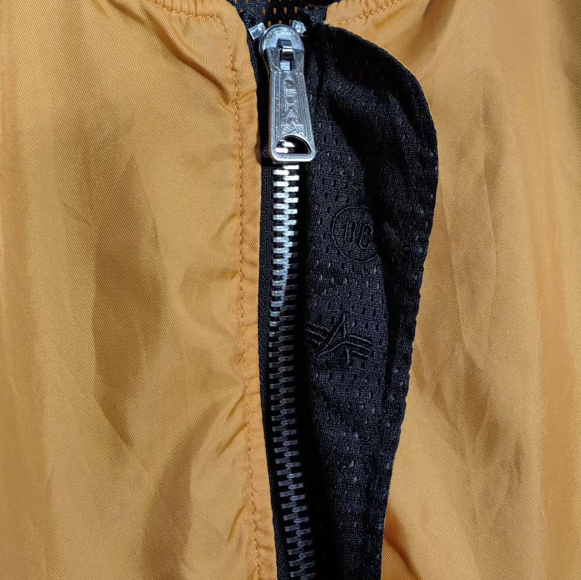 Alpha Industries × Opening Ceremony 2000s Alpha Industries x OC Reversible Bomber Jacket y2k Size US L / EU 52-54 / 3 - 9 Thumbnail