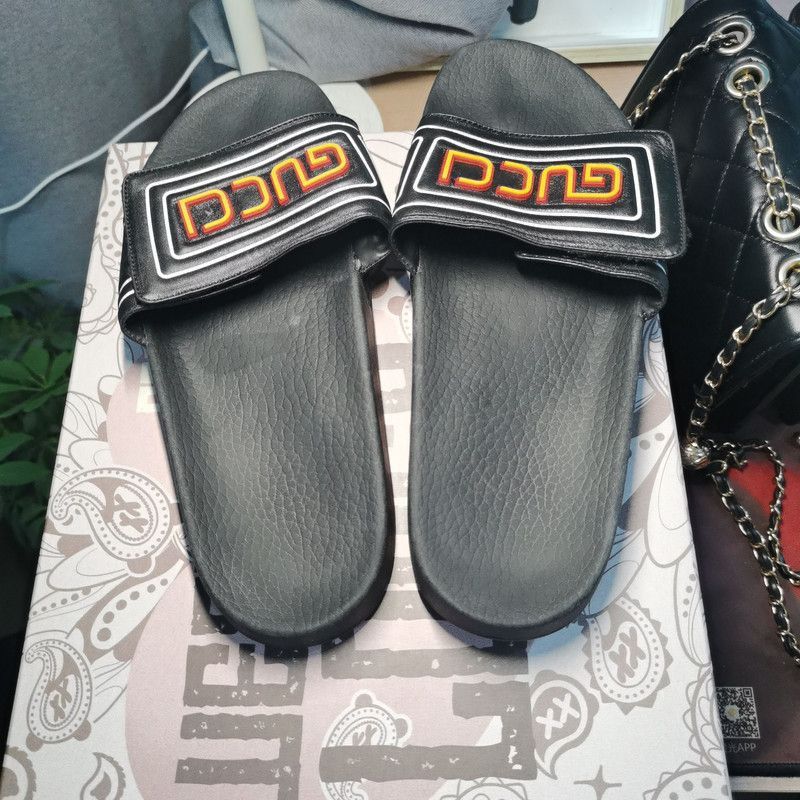 Gucci Gucci Black Logo Leather Slides Size US 8.5 / EU 41-42 - 3 Thumbnail