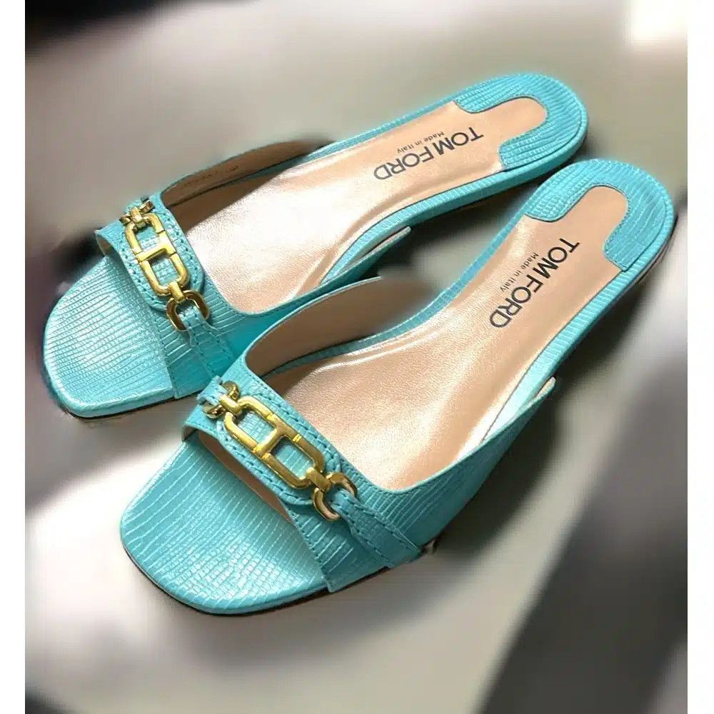 Tom Ford o1loc1c0325 W3357 Slide Flats in Light Blue Size US 6 / IT 36 - 1 Preview