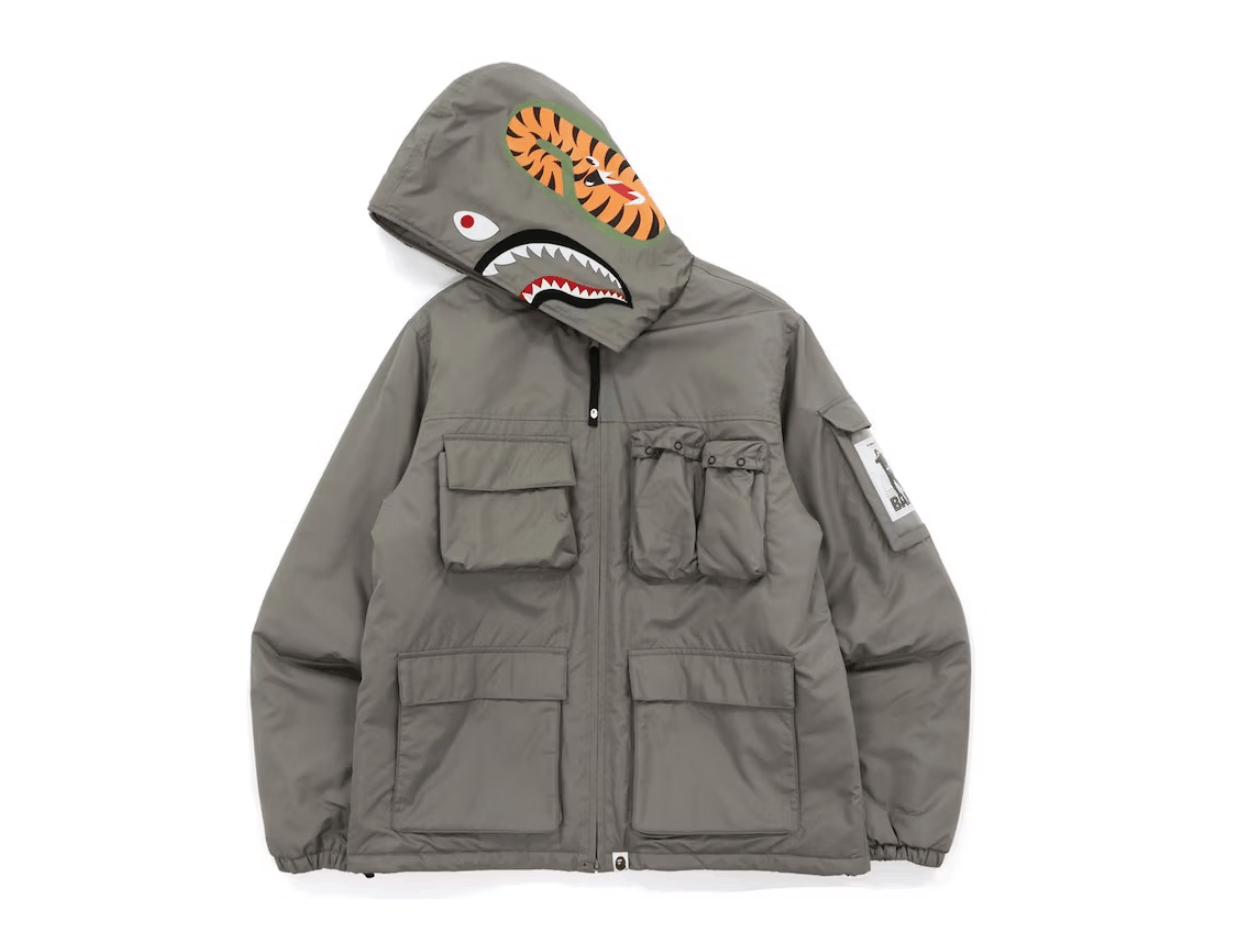 Bape Multi Pocket Shark Hoodie Jacket Size US L / EU 52-54 / 3 - 2 Thumbnail