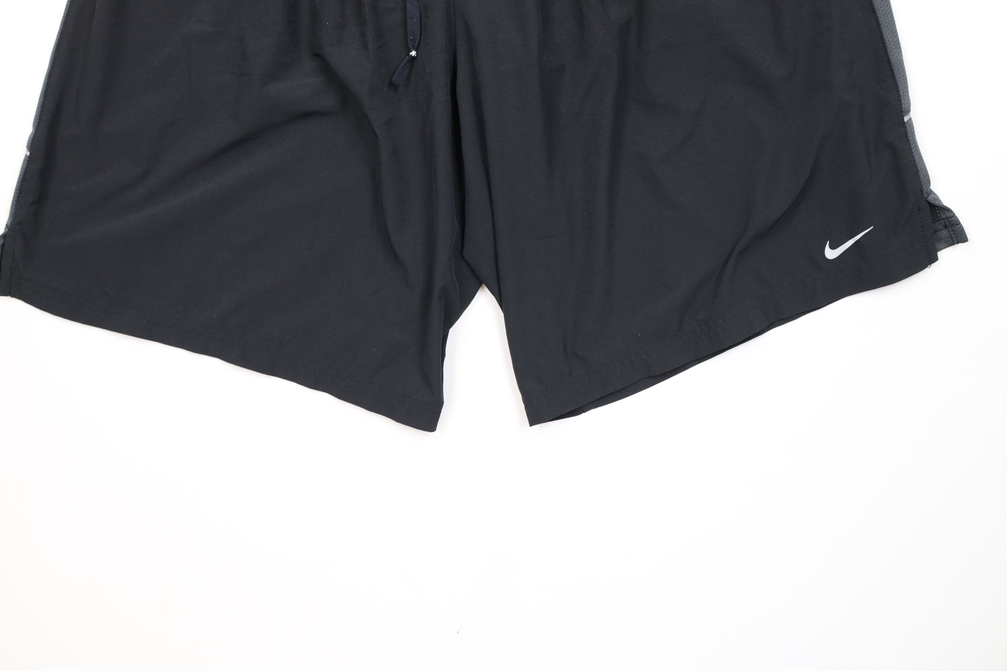 Nike Vintage Nike Mini Swoosh Reflective Lined Above Knee Shorts Size US 36 / EU 52 - 4 Thumbnail