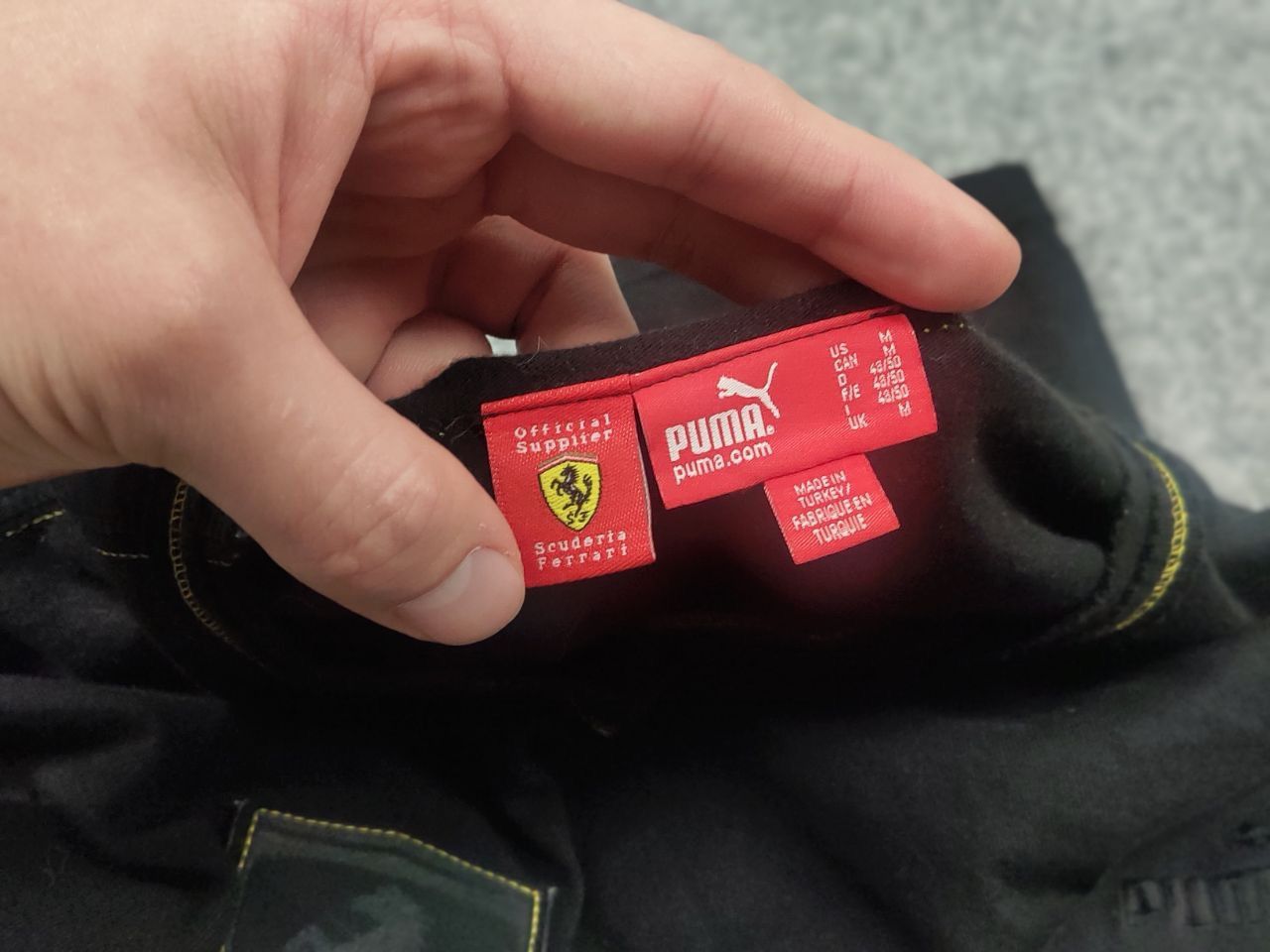 Ferrari × Puma Puma Ferrari Logo Long sleeve Shirt Pullover Vintage Style Size US M / EU 48-50 / 2 - 15 Thumbnail