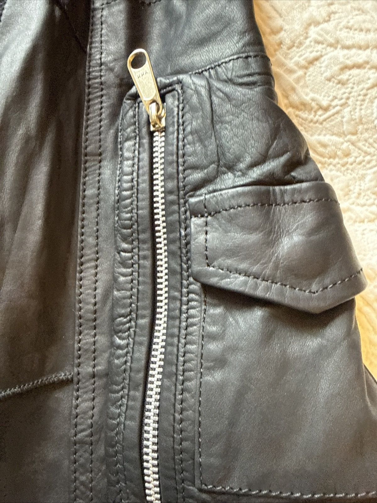 Le Grande Bleu (L.G.B.) Black leather cargo skirt Size 27" / US 4 / IT 40 - 2 Thumbnail