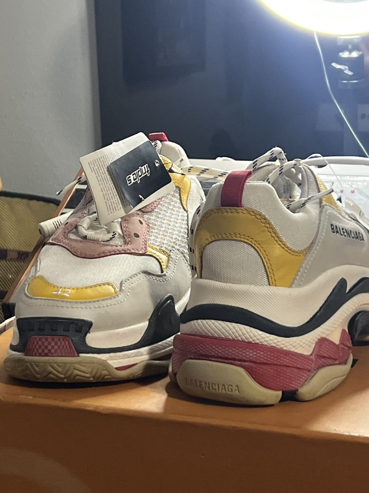 Balenciaga Balenciaga Triple S Multi-Color Sneakers EU 42 (US 9) Size US 9 / EU 42 - 6 Thumbnail