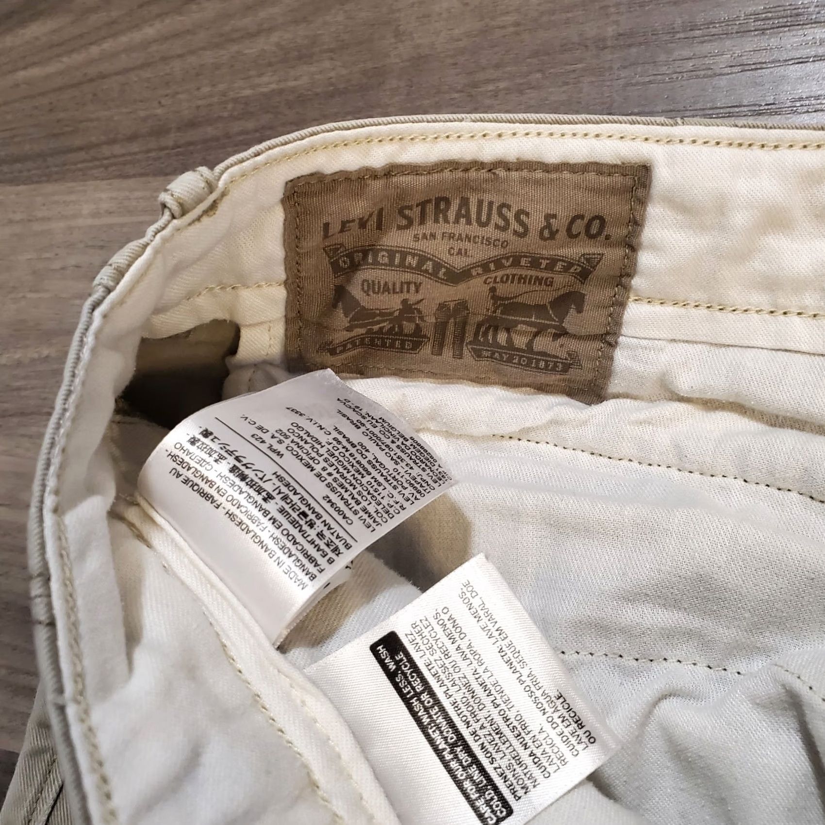 Levi's - No adjustments to wording: No changes were made to the original title Size US 38 / EU 54 - 5 Thumbnail