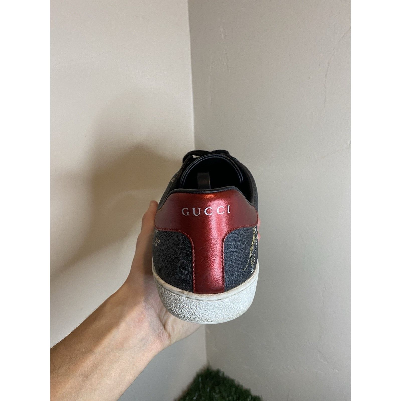 Gucci Gucci Ace “GG Supreme Tigers” | Size 9 Gucci Size US 10 / EU 43 - 14 Thumbnail