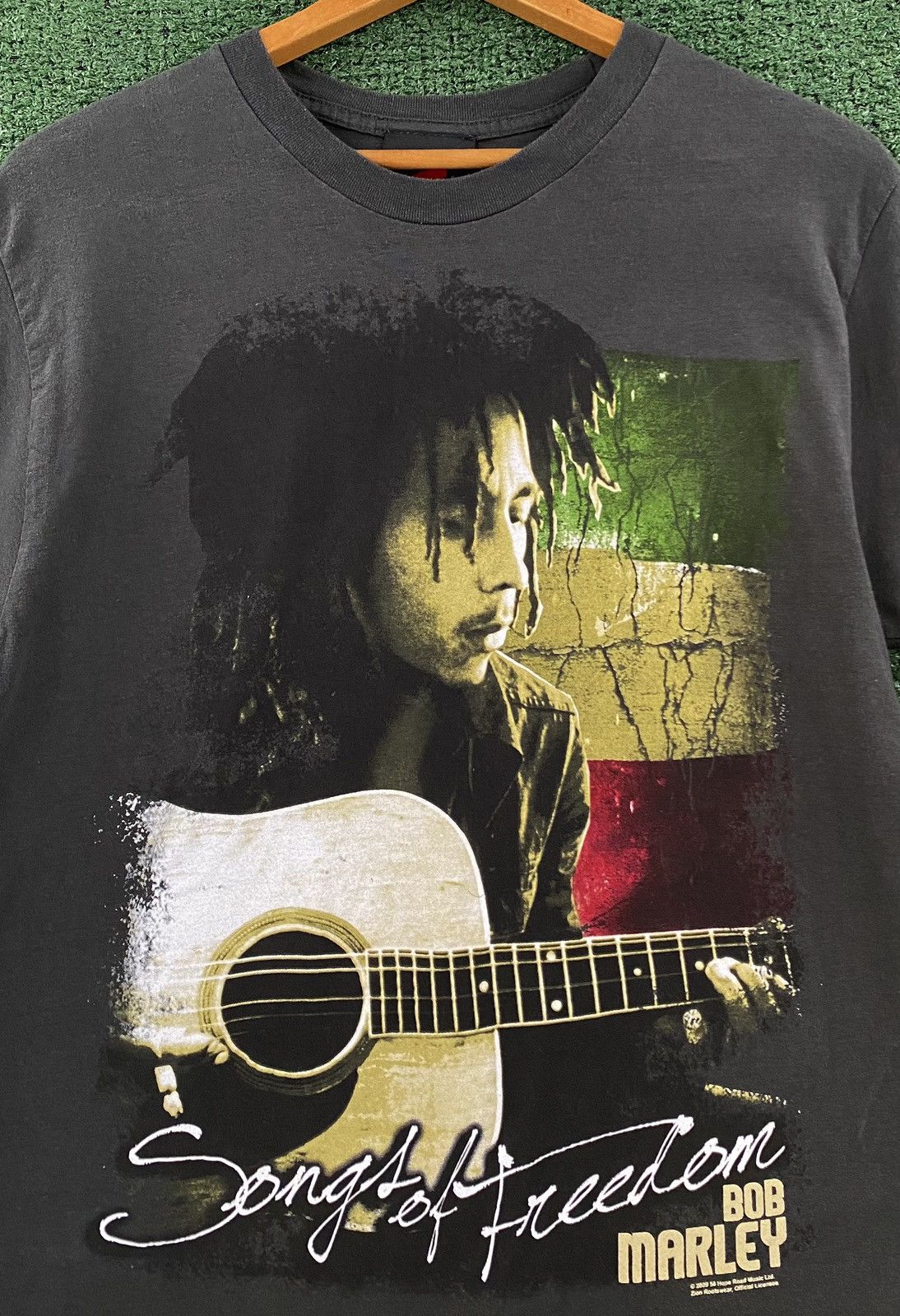 Zion Rootswear 2009 Bob Marley Songs of Freedom Zion T-Shirt Mens Small Size US S / EU 44-46 / 1 - 2 Thumbnail