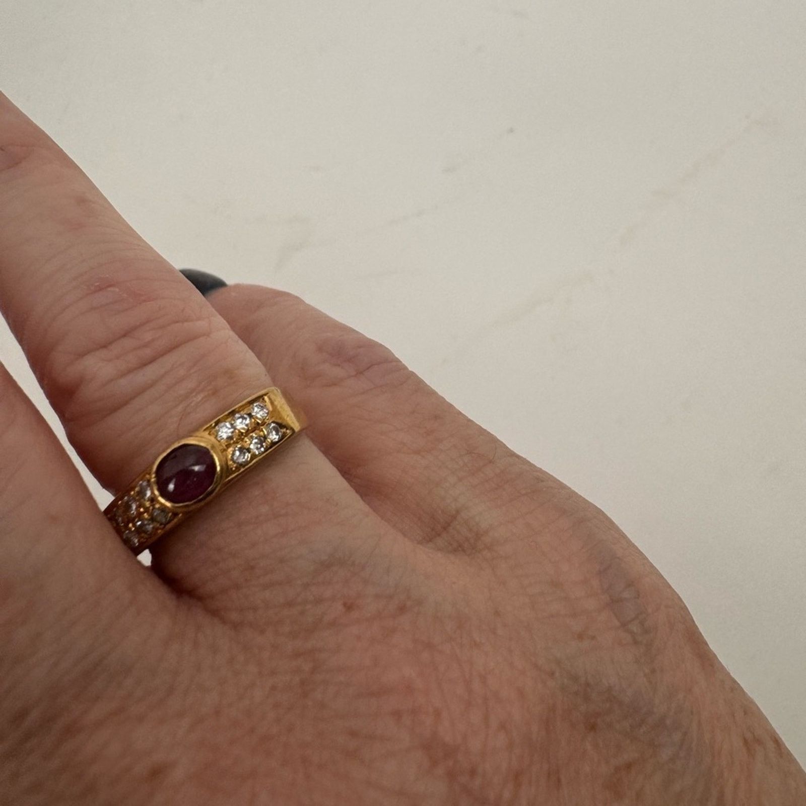 Other Cabochon Ruby ring set with diamond stones set in an 18 k Size ONE SIZE - 4 Thumbnail