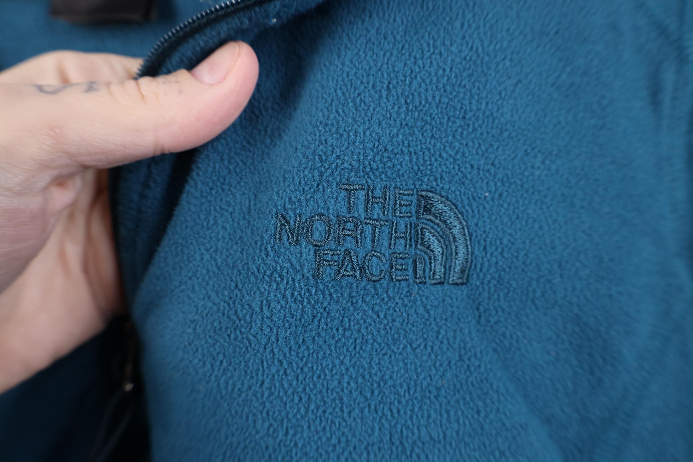 The North Face Vintage Y2K The North Face Lightweight 1/4 Zip Sweater Size M / US 6-8 / IT 42-44 - 4 Thumbnail