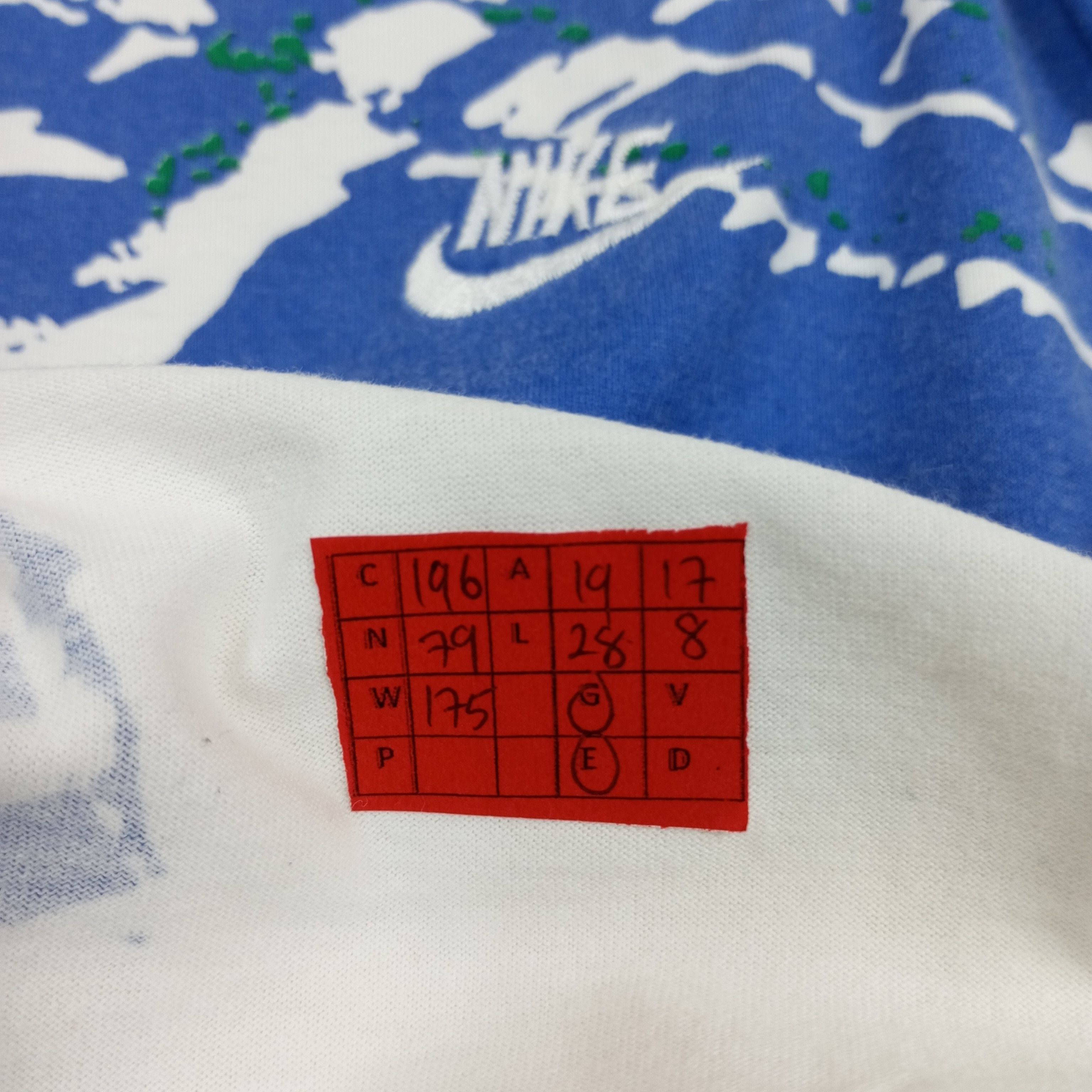 Nike × Vintage Nike Challenge Court Nice Design Polos Size US M / EU 48-50 / 2 - 10 Thumbnail