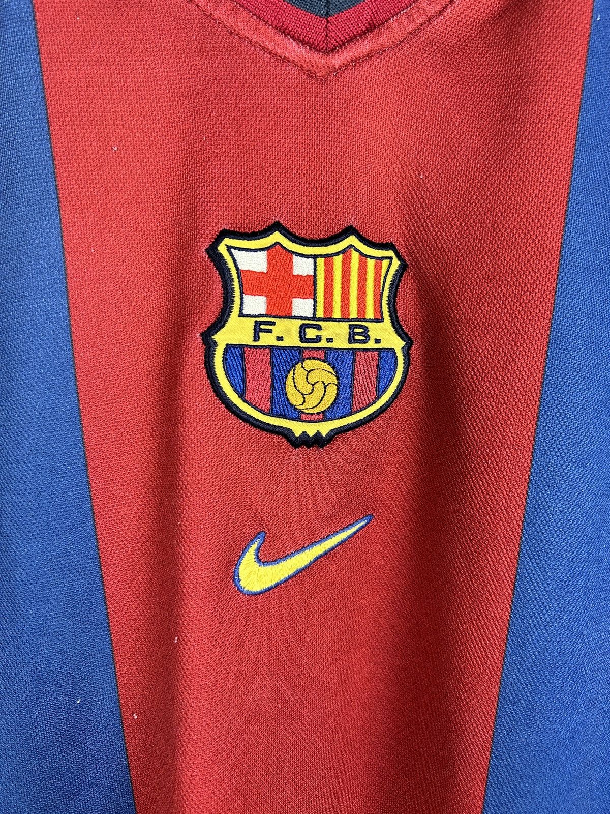 Nike 90s Nike FC Barcelona 1998/99 Home Kit Soccer Jersey L Size US L / EU 52-54 / 3 - 2 Thumbnail