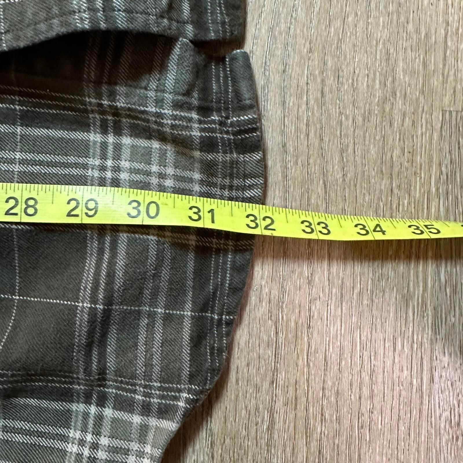 Carhartt Carhartt Men's Casual Shirt Large Green Plaid S1750LV Size US L / EU 52-54 / 3 - 8 Thumbnail