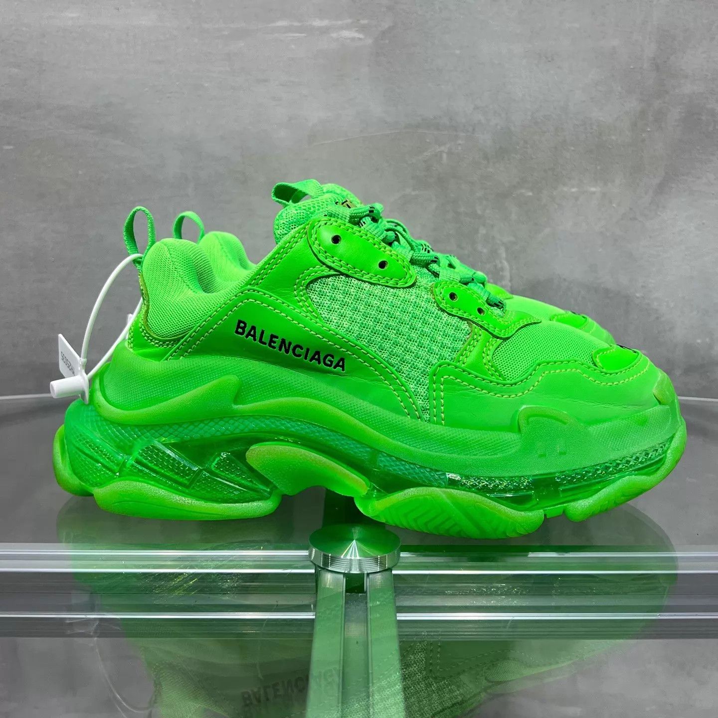 Balenciaga Balenciaga Triples Neon Green Women's 37 Size US 7 / IT 37 - 4 Thumbnail