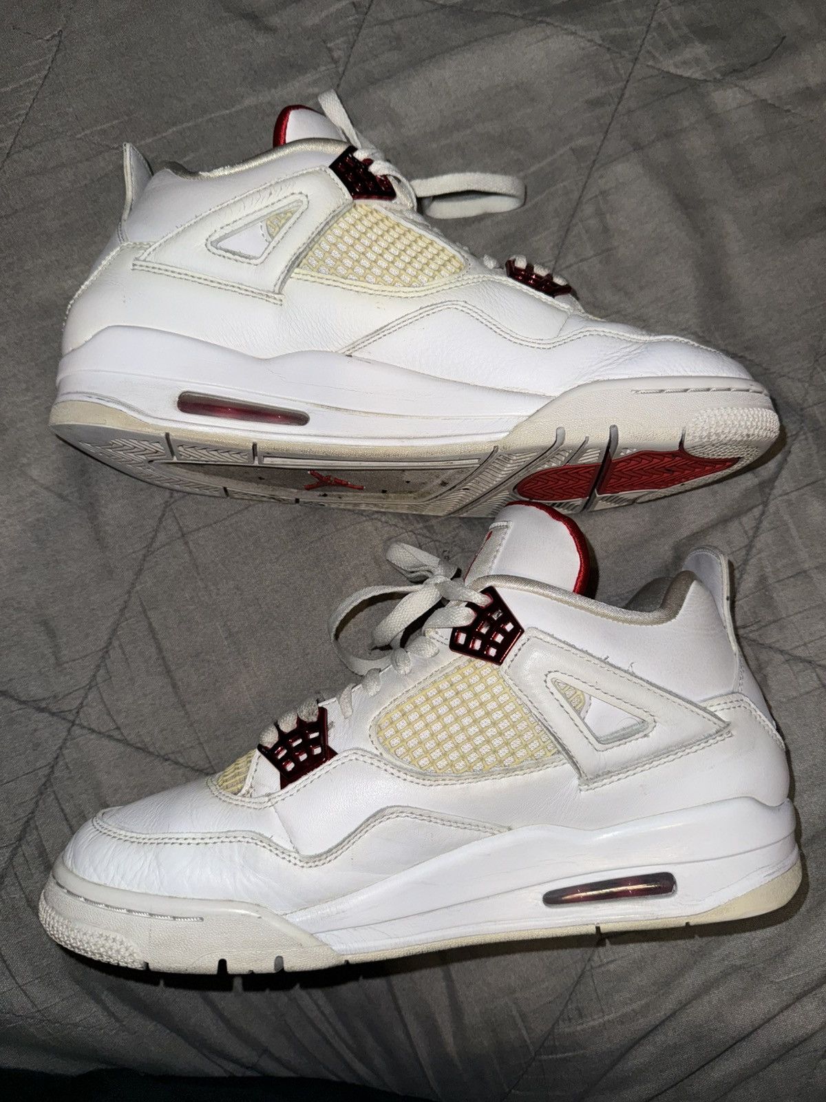 Jordan Brand Jordan 4 Metallic Red Size US 10 / EU 43 - 2 Thumbnail