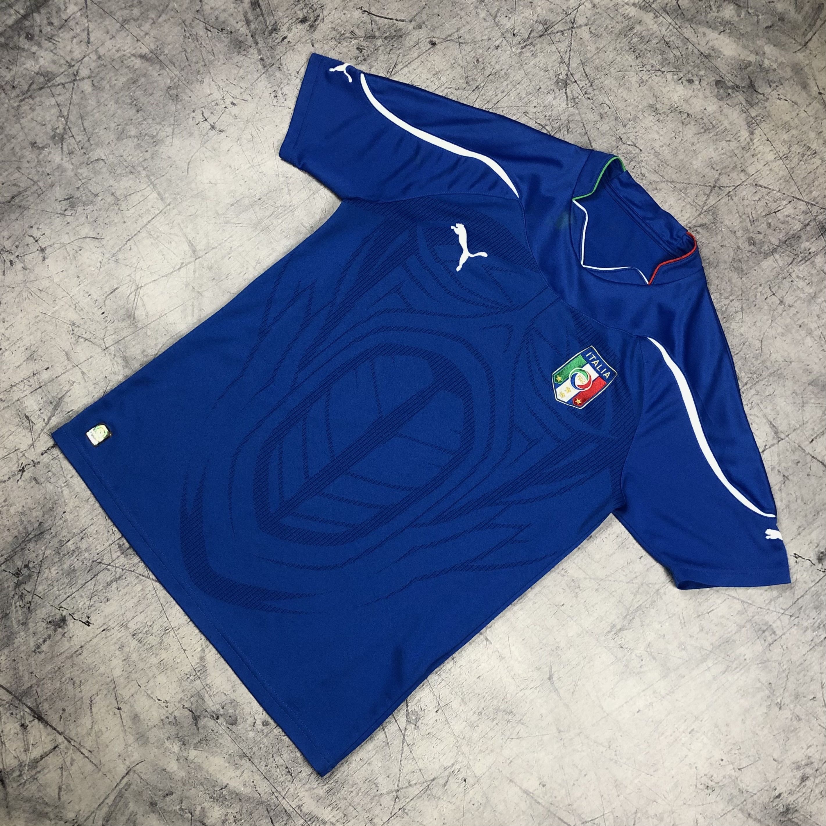 Puma Vintage Italy 2006 World Cup Puma Home Jersey Size US M / EU 48-50 / 2 - 2 Thumbnail