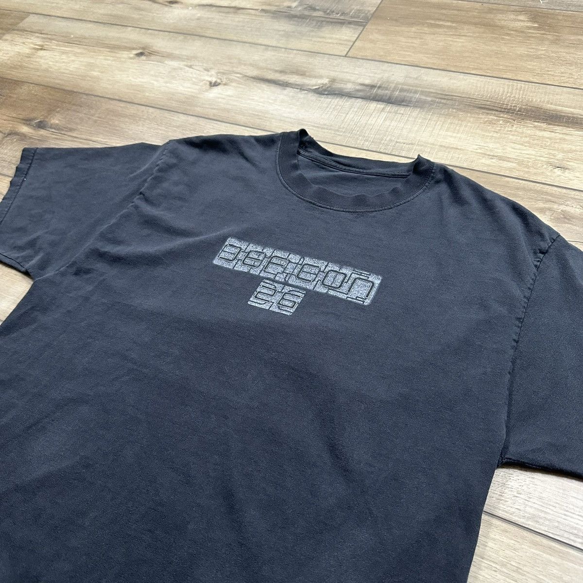 Other Rare Y2K DEF CON 26 Hacker Conference Cybersecurity Tech Tee Size US M / EU 48-50 / 2 - 4 Thumbnail