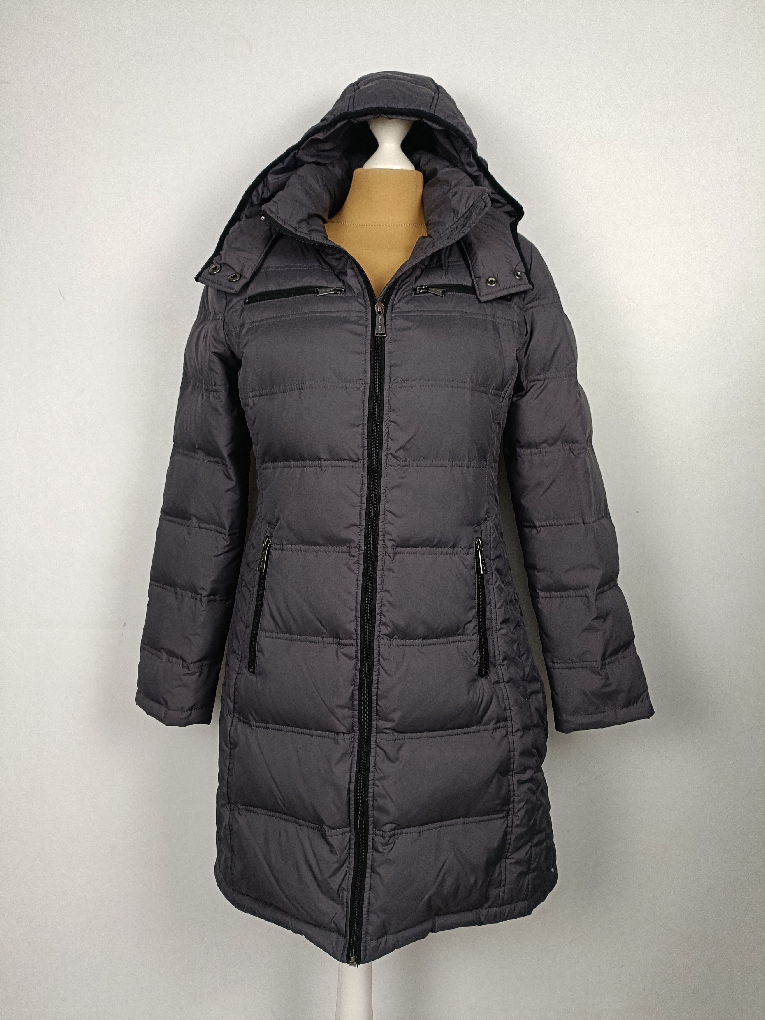 image of Michael Kors Women's Gray Quilted Down Puffer Coat ! in Grey (Size Small)