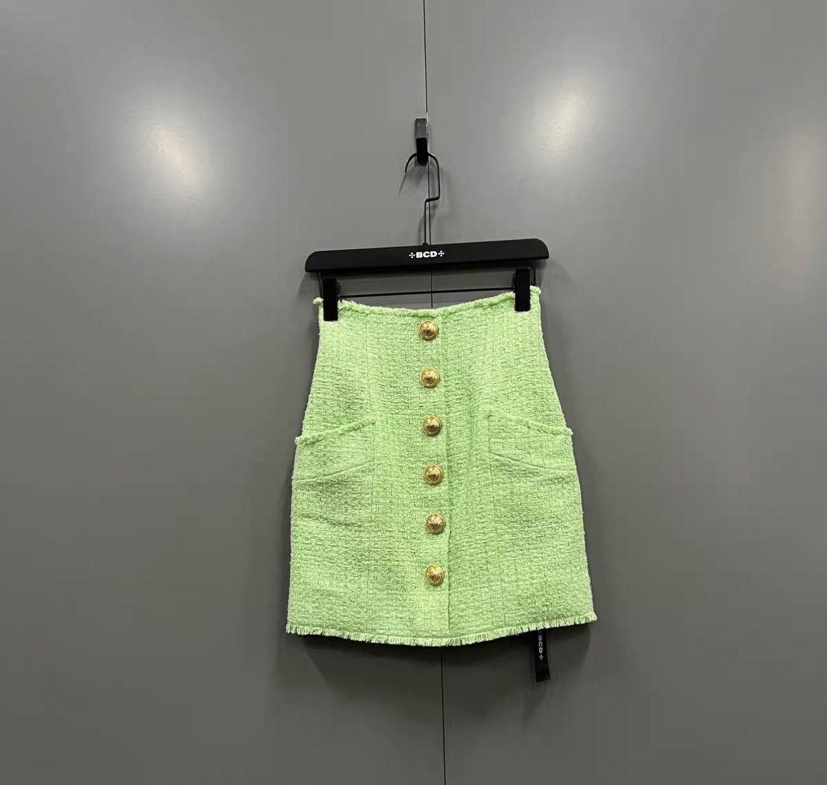 Balmain Balmain Green Tweed Mini Skirt J41 Size 25" / US 0 / IT 36 - 1 Thumbnail