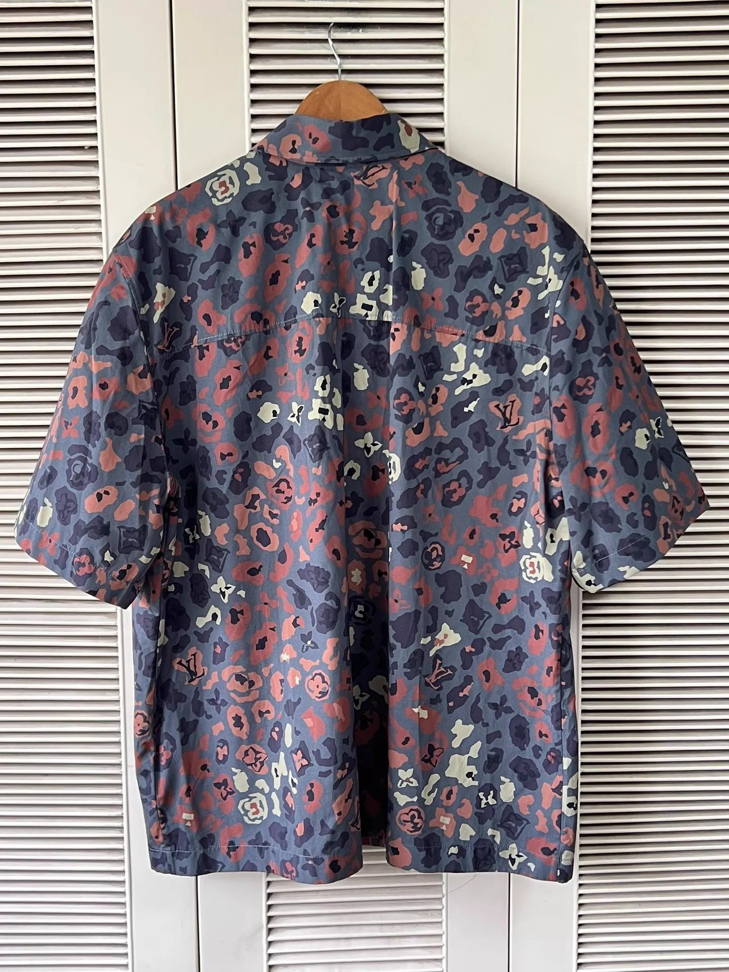 Louis Vuitton LV x Nigo Floral Camo Short Sleeve Shirt (XXL, LN) Size US XXL / EU 58 / 5 - 2 Thumbnail