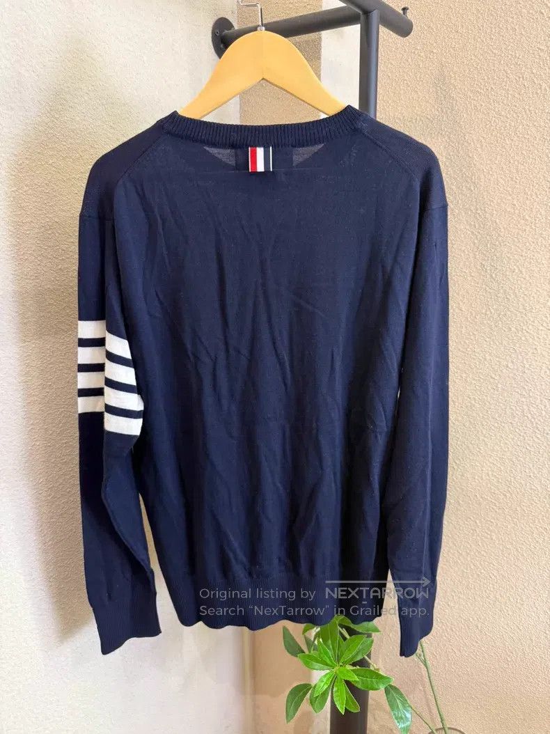 Thom Browne Thom Browne Navy Four Stripe Merino Wool Crew Neck Sweater Size US M / EU 48-50 / 2 - 2 Thumbnail