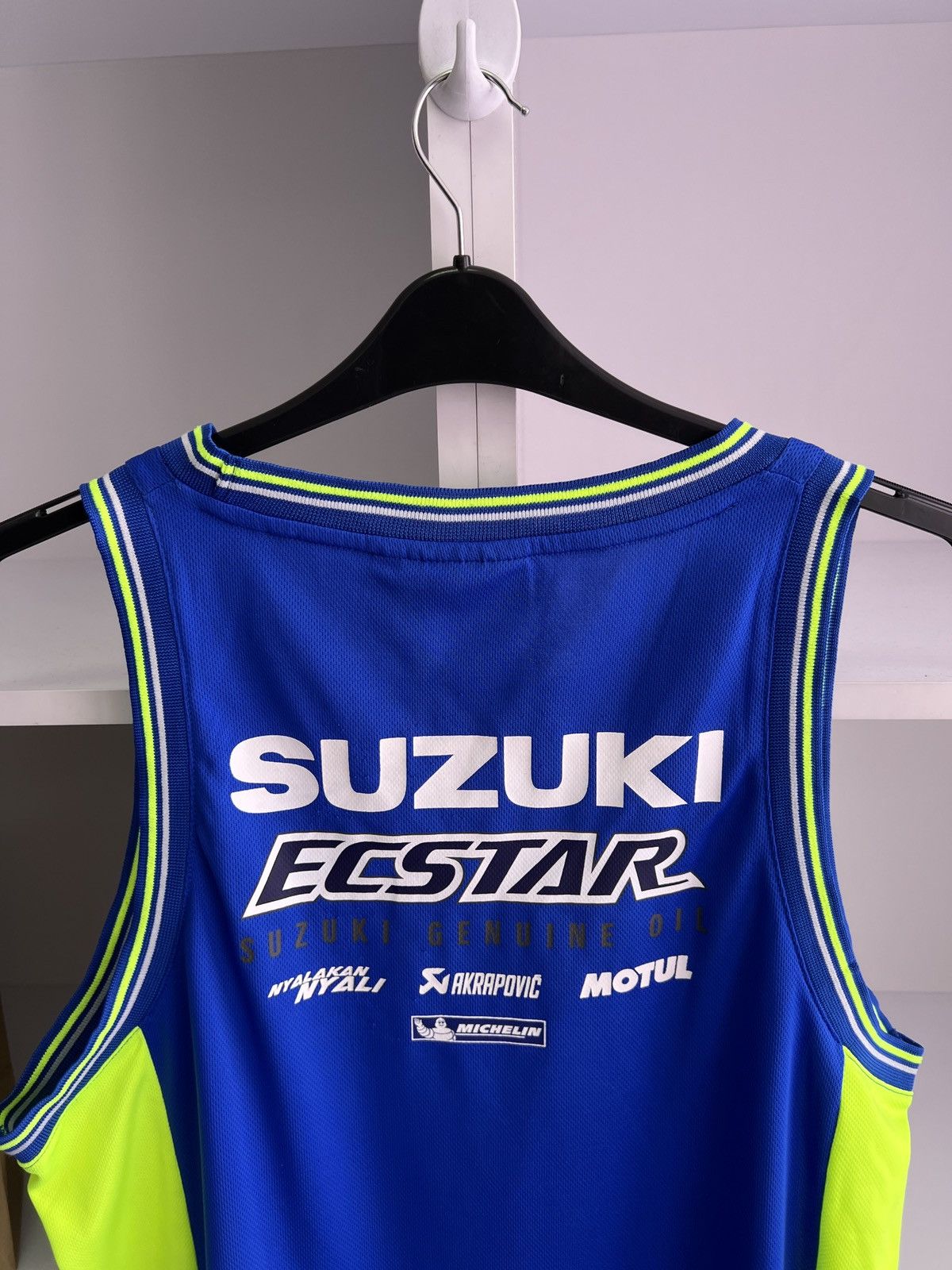 Vintage Vintage Suzuki Racing Sleeveless T-shirt Size US XL / EU 56 / 4 - 14 Thumbnail