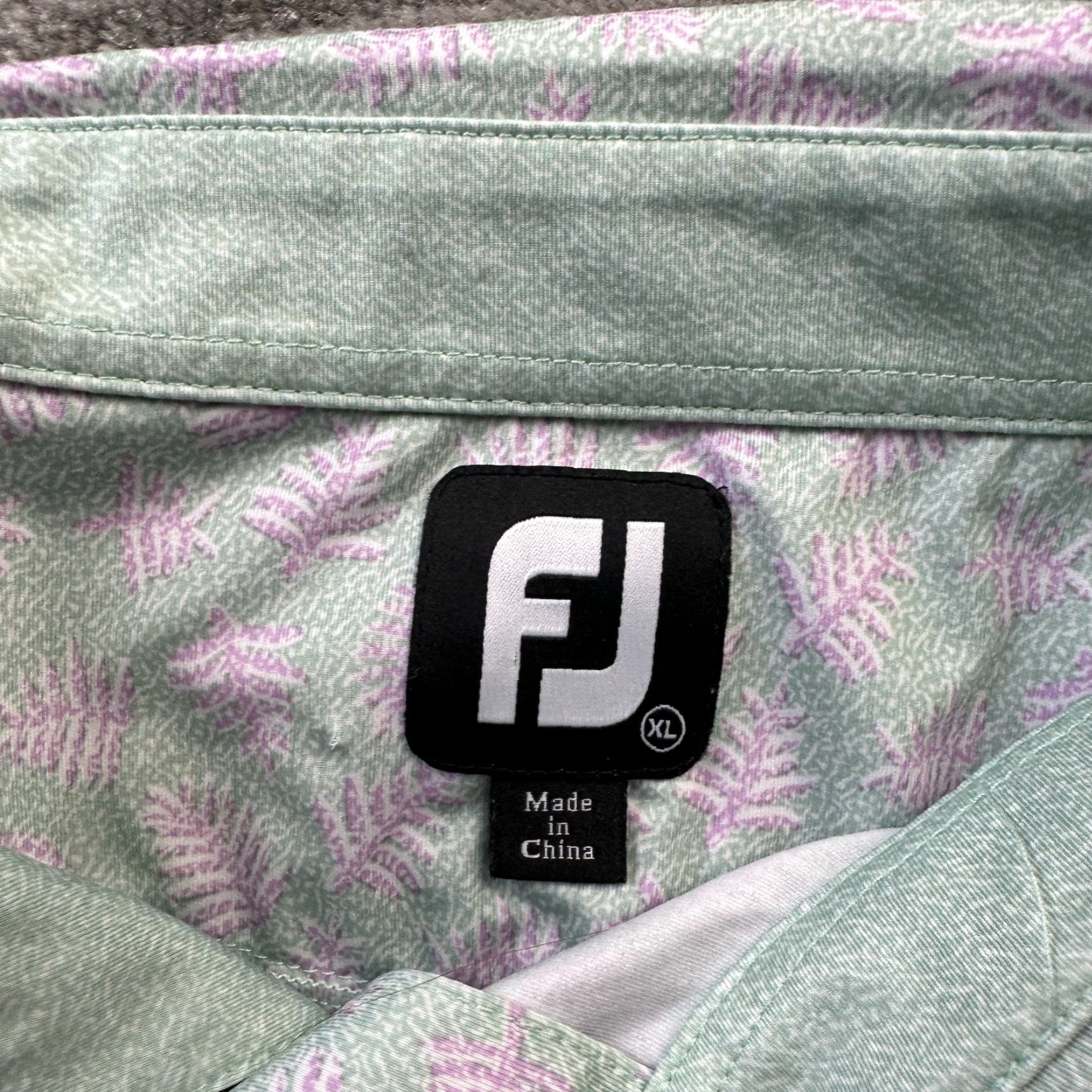 Footjoy FootJoy Polo Shirt Mens XL Green All Over Floral Print Golf Performance Short Sleeve Shirt Regular Fit Size US XL / EU 56 / 4 - 6 Thumbnail