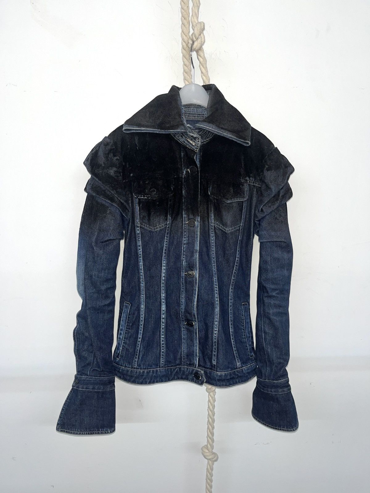 Image of Gianfranco Ferre 2004 Fall Velvet Shirring Denim Jacket in Blue, Women's (Size Small)