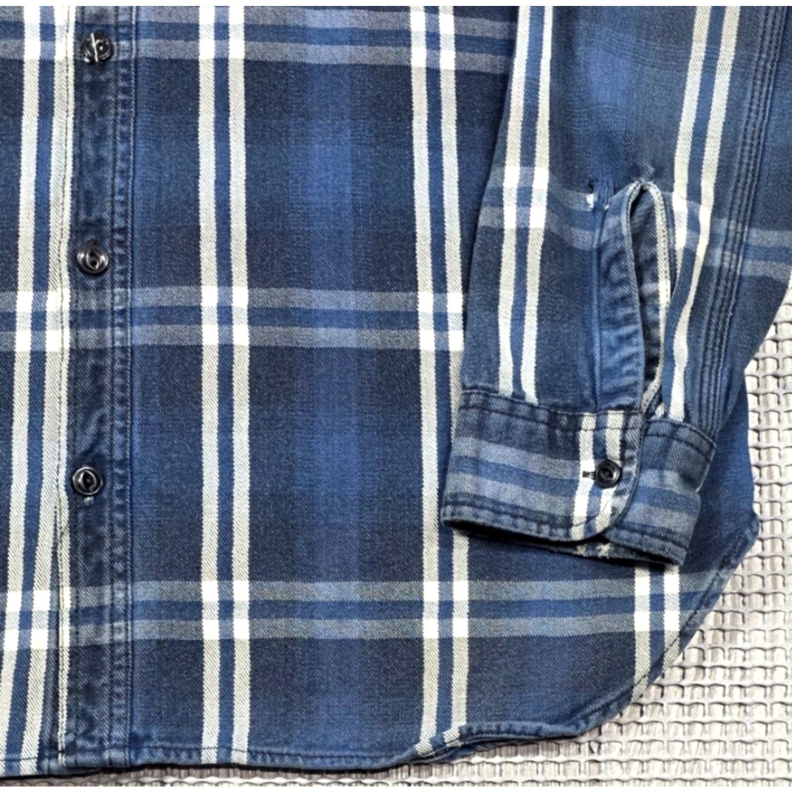 Gap Gap 1969 Denim Indigo WorkShirt Men L Plaid Blue Pockets Long Sleeve Button Up Size US L / EU 52-54 / 3 - 6 Thumbnail