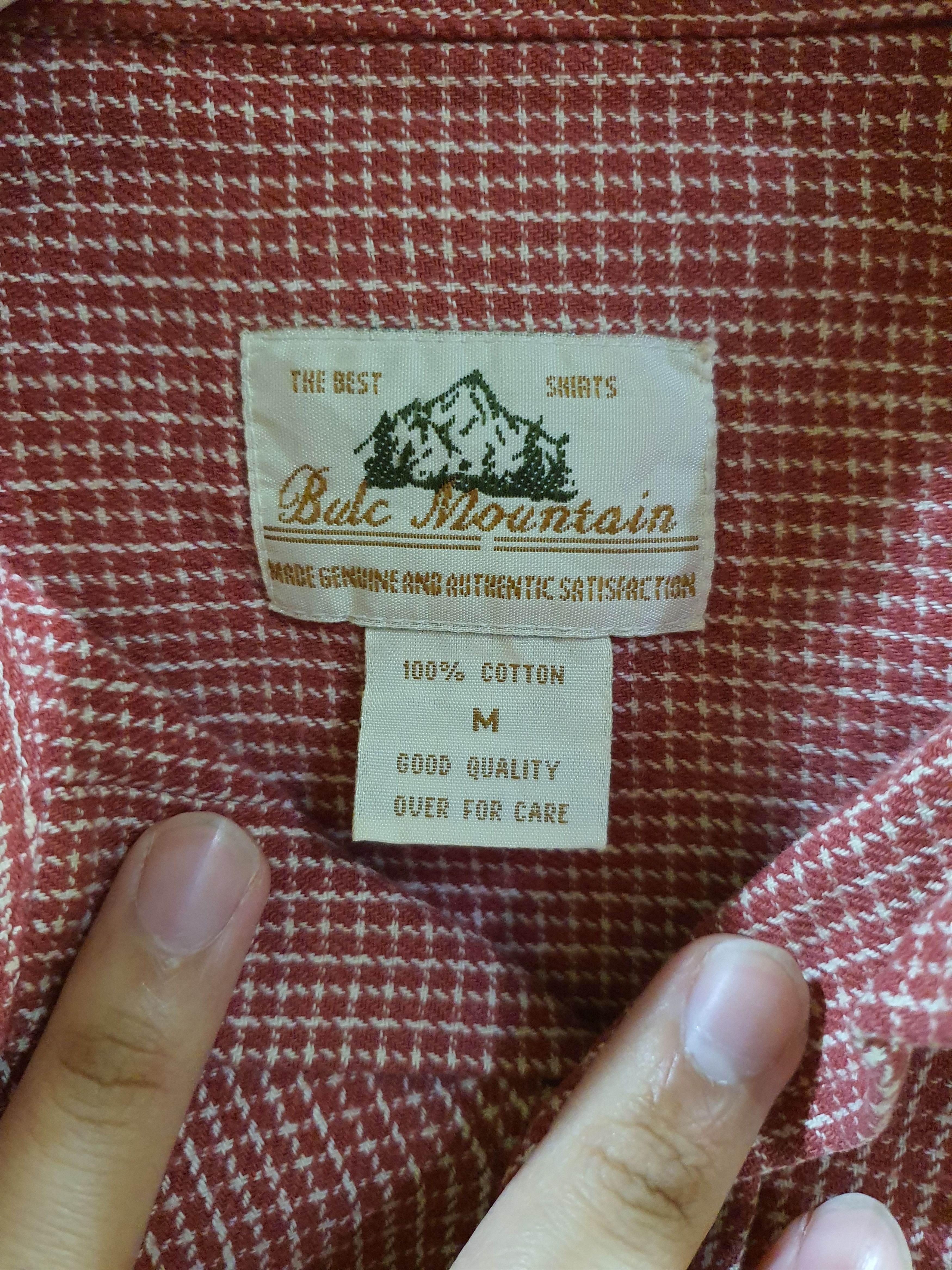 Arrow Duluth Trading Co red thick flannel button-down shirt Size US M / EU 48-50 / 2 - 4 Thumbnail