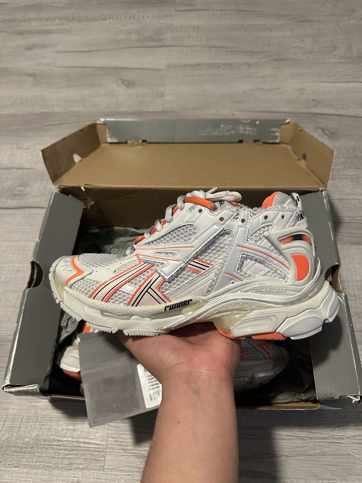 Balenciaga Balenciaga Runner Orange/White Size US 8 / EU 41 - 7 Thumbnail