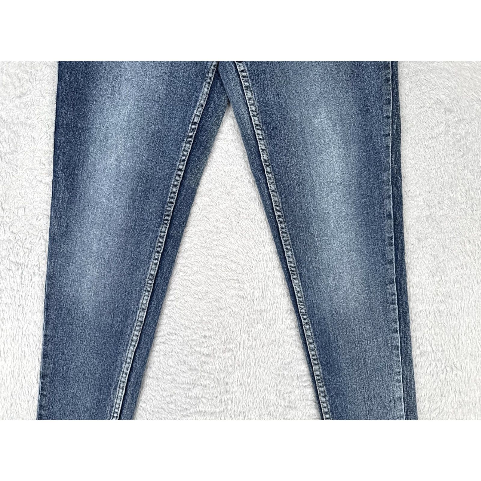 Venus Venus Jeans Womens 6 Medium Wash Skinny Stretch Mid Rise Denim Zip Fly 5 Pocket Size 28" / US 6 / IT 42 - 3 Thumbnail