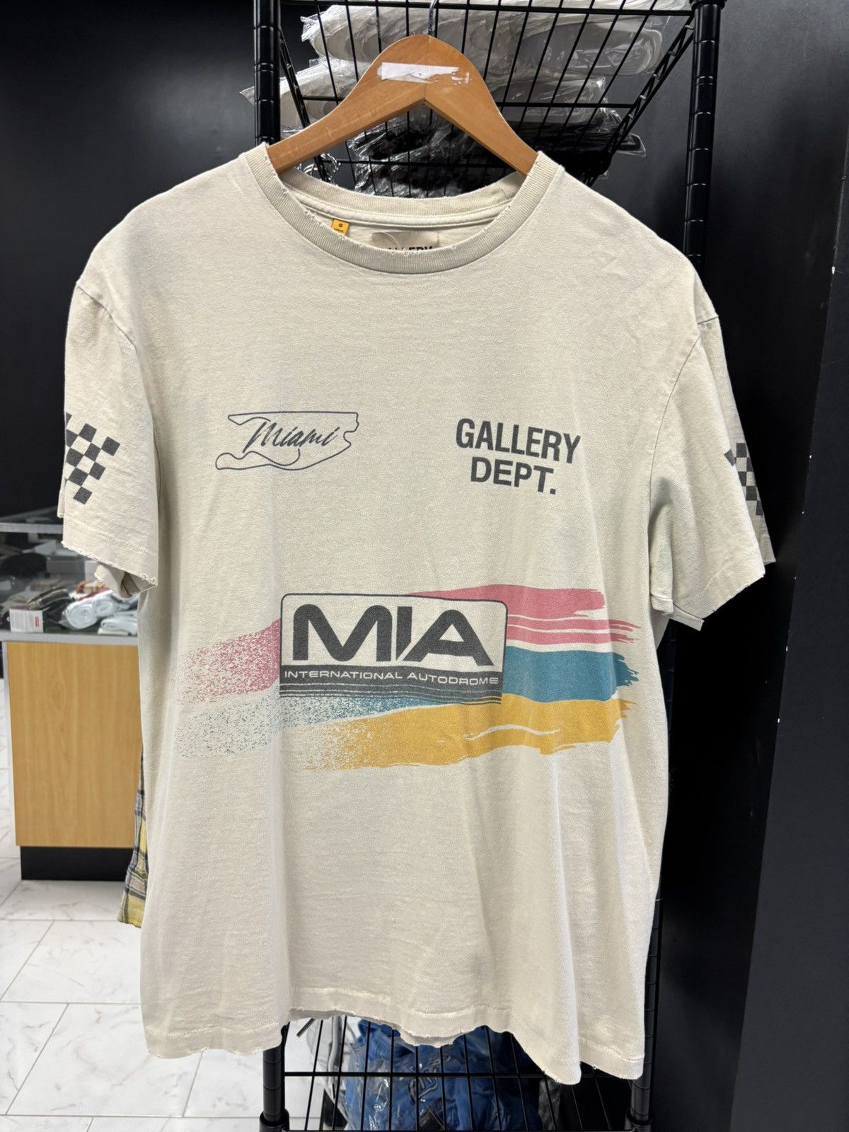 Gallery Dept. Gallery Dept F1 Autodrome Miami tee Size US S / EU 44-46 / 1 - 1 Thumbnail