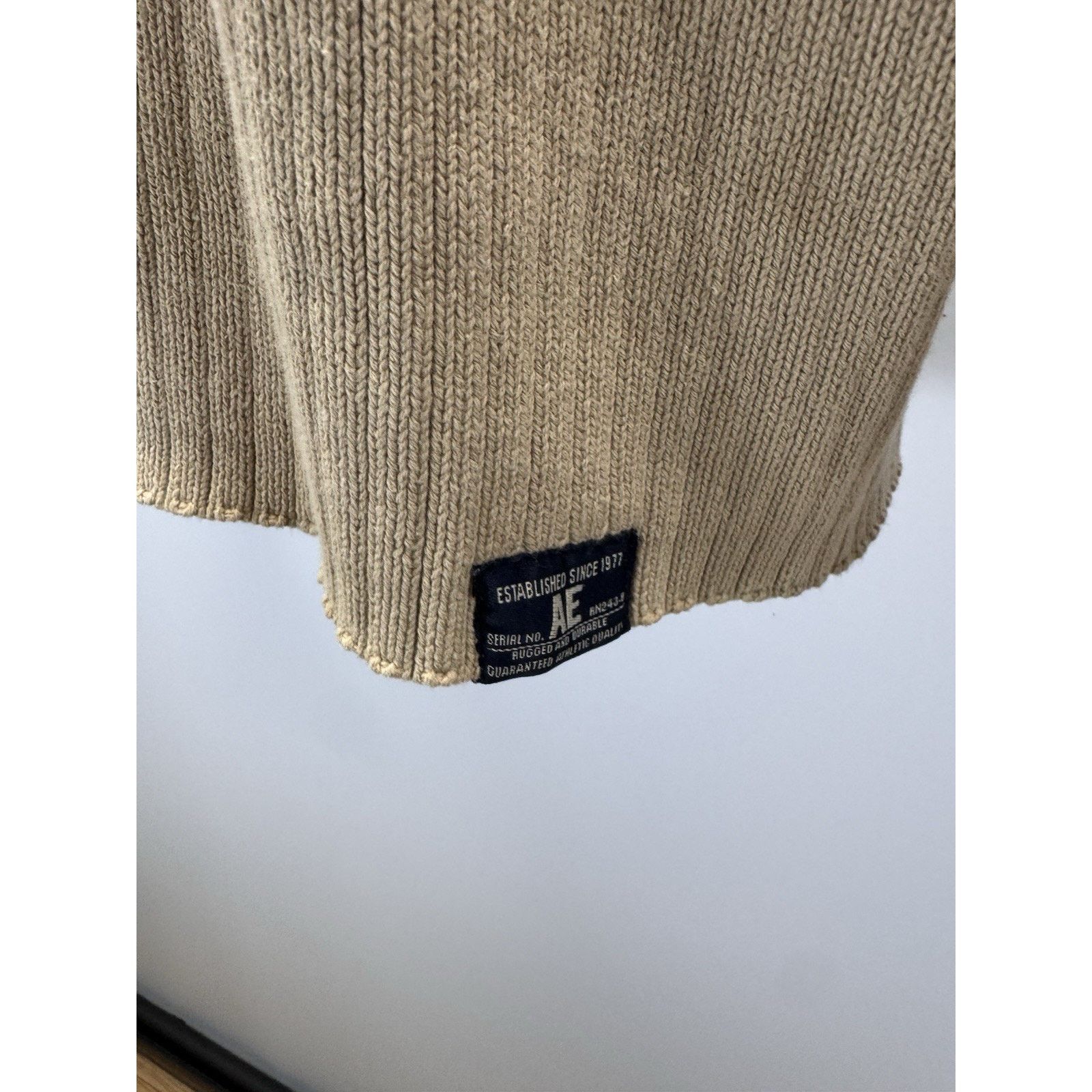 American Eagle Outfitters American Eagle Outfitters Mens Fit 1/4 Zip Sweater XL Tan Size US XL / EU 56 / 4 - 3 Thumbnail