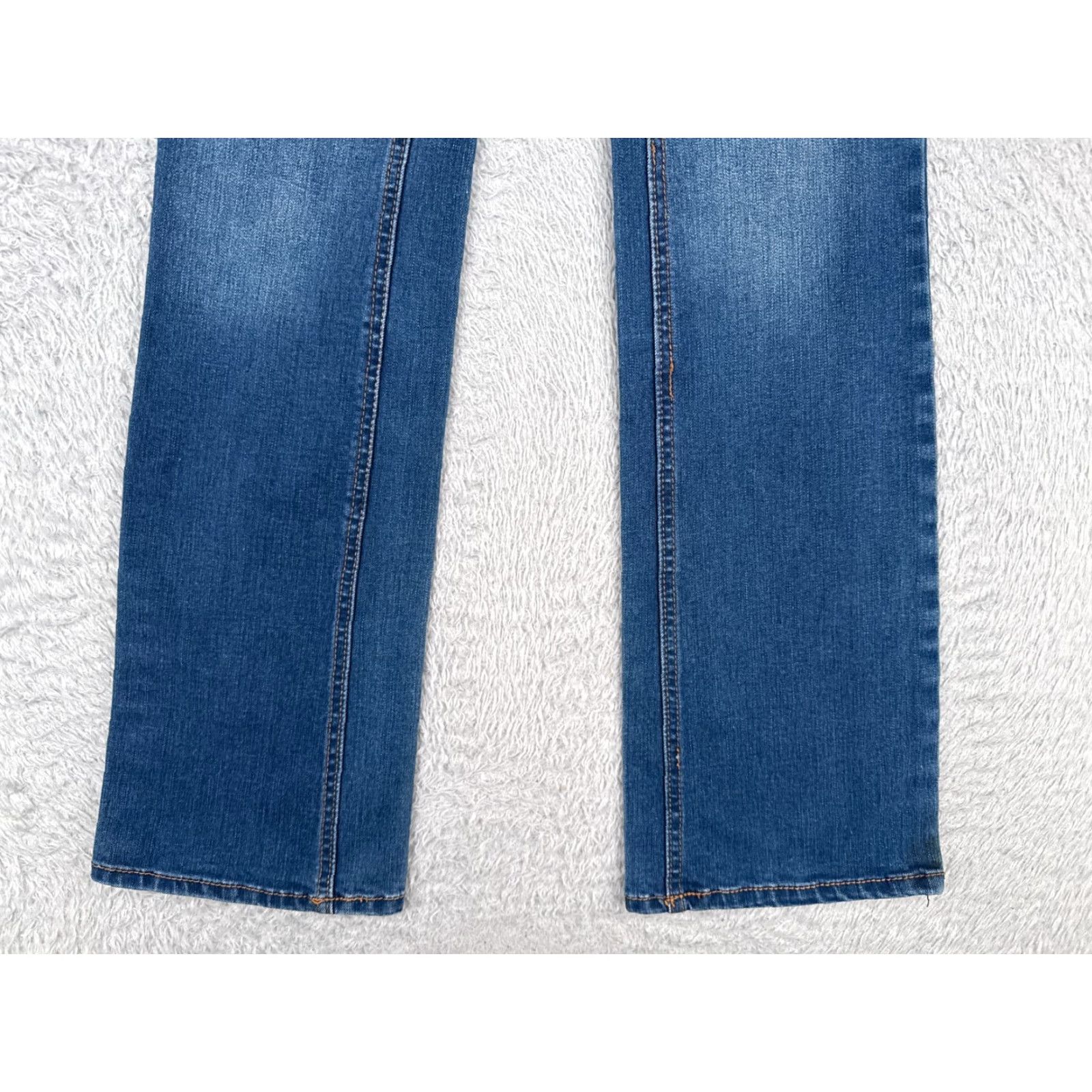 Faded Glory Faded Glory Jeans Womens 6 Denim Bootcut Low Rise 26x30 Blue Cotton Blend Stretch Regular 5-Pocket Mens Womens Girls Size 28" / US 6 / IT 42 - 2 Thumbnail