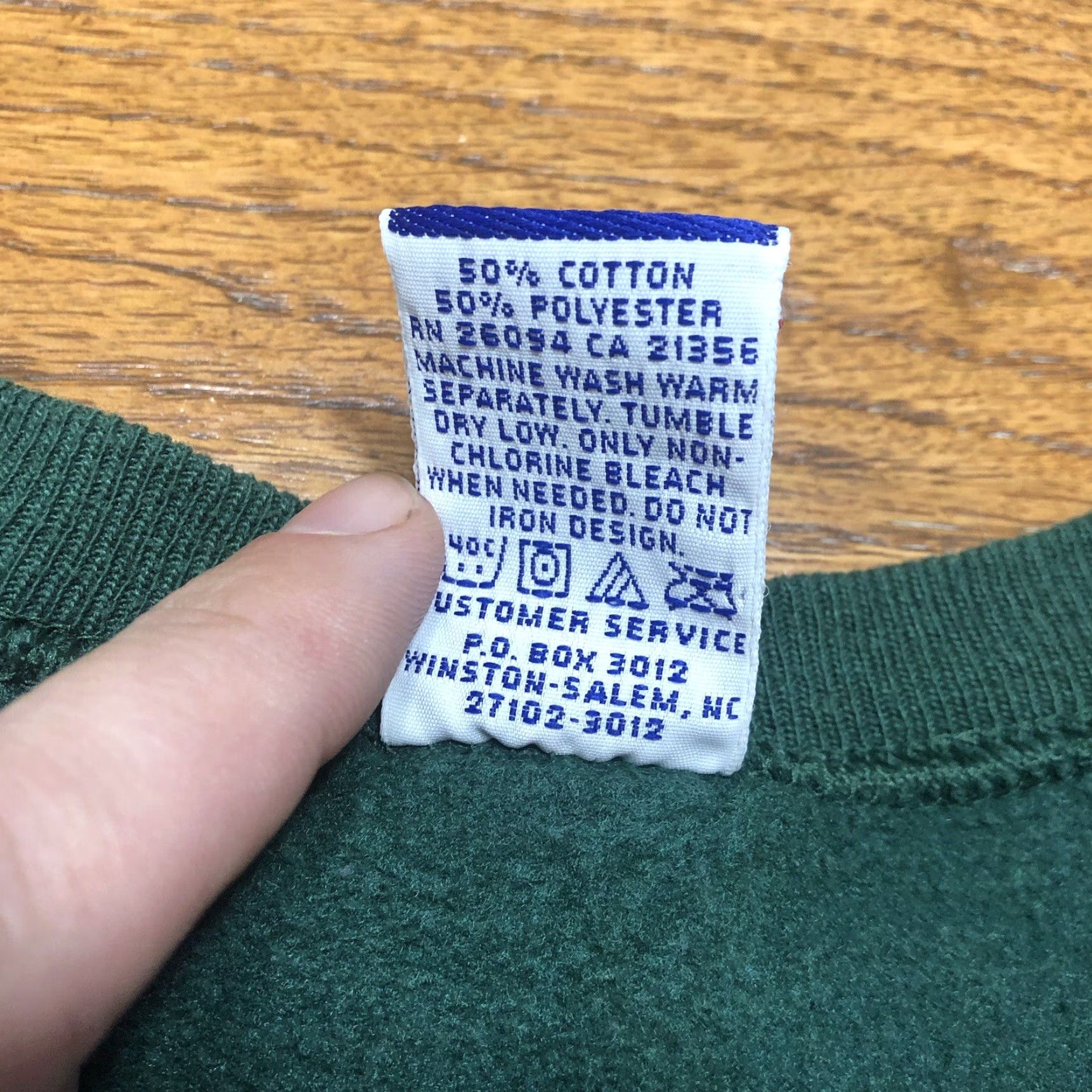 Champion VINTAGE Champion Sweatshirt Crewneck Green Embroidered Logo Men’s XXL Unisex Adults 2XL Size US XXL / EU 58 / 5 - 7 Thumbnail
