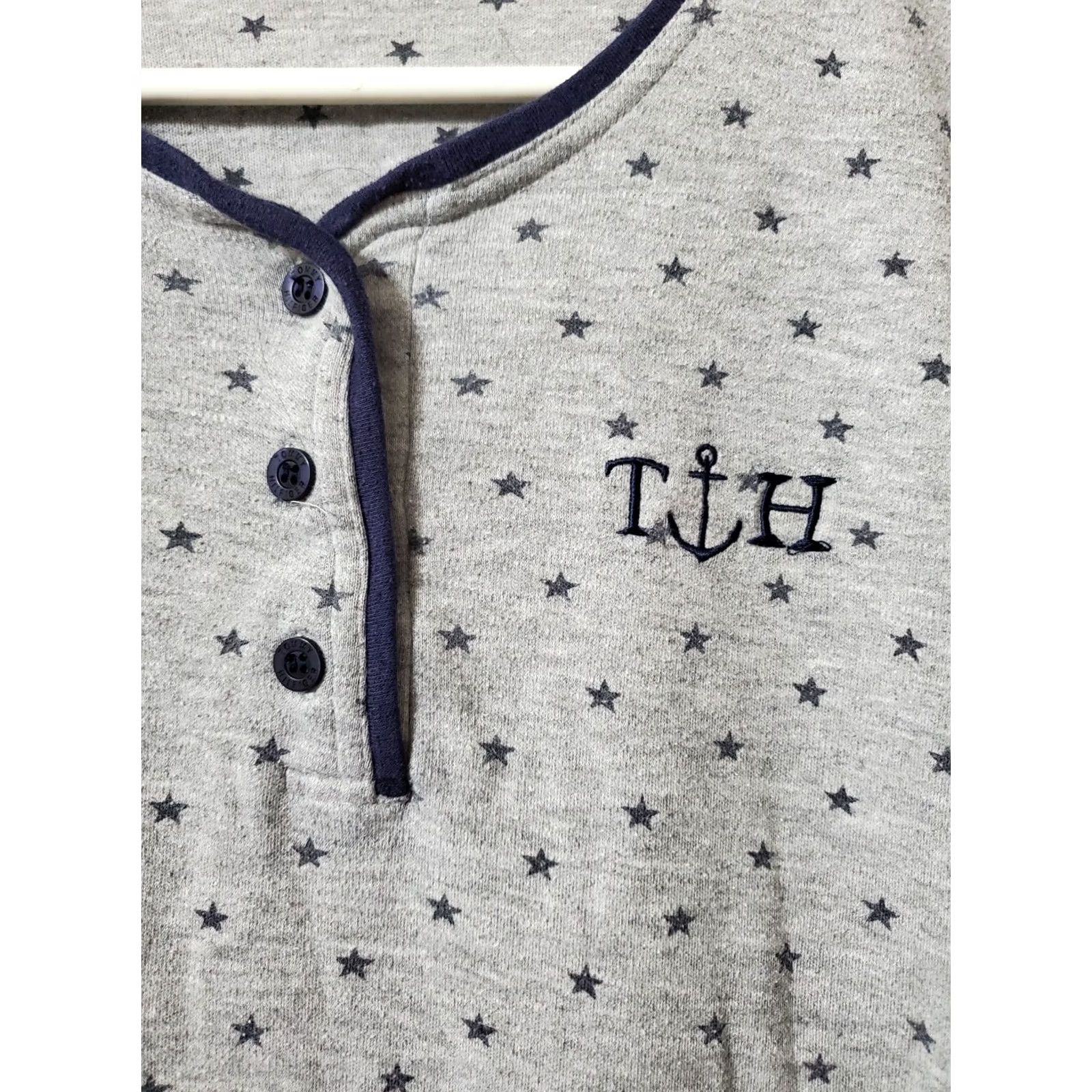 Tommy Hilfiger Tommy Hilfiger Sleepwear Women's Sleep Shirt Henley Long Sleeve Gray Star AOP Logo Nightgown S Size ONE SIZE - 2 Thumbnail