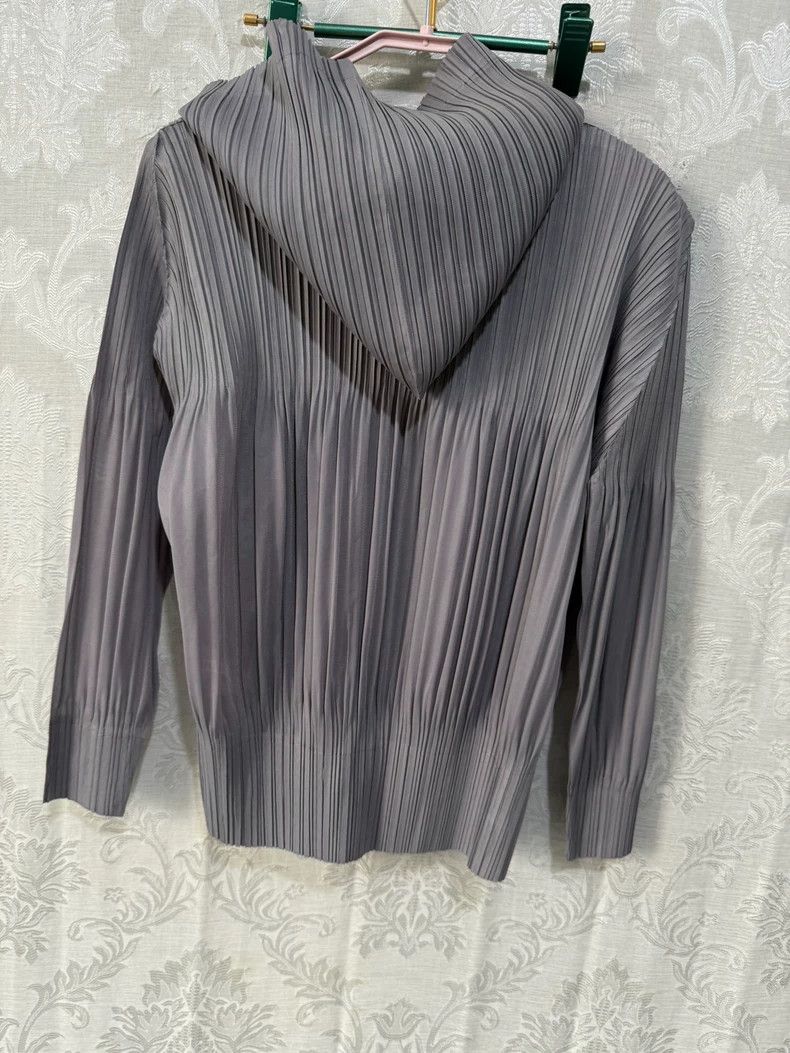 Issey Miyake Issey Miyake size:2 Grey pleated zipper cardigan Size XS / US 0-2 / IT 36-38 - 7 Thumbnail