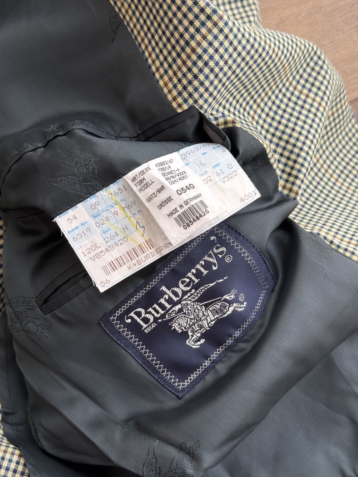 Burberry × Vintage Vintage Burberry Checkered Luxury Two Buttons Blazer Size 46L - 9 Thumbnail