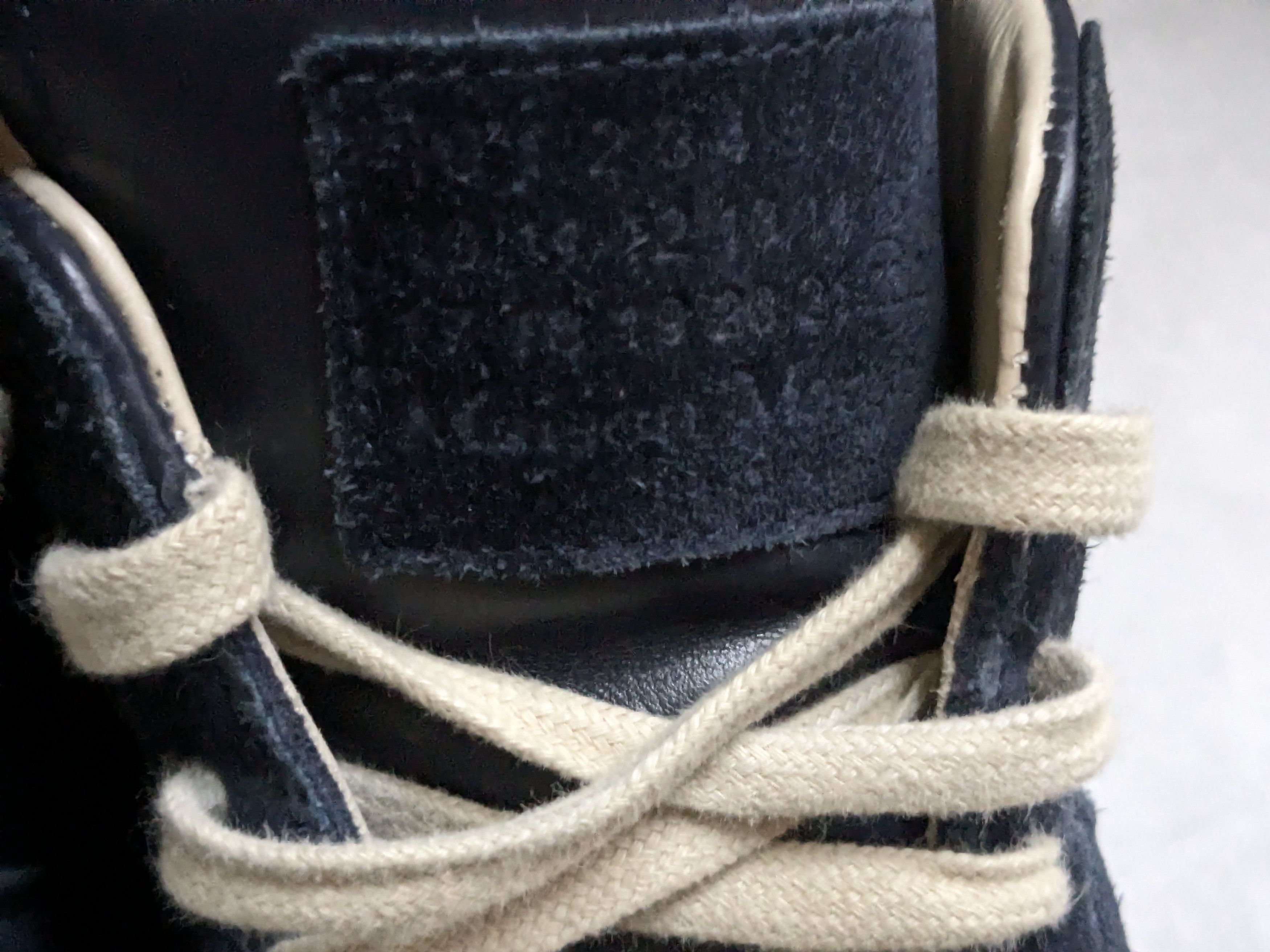 Maison Margiela Maison Margiela GAT Replica Navy Blue 9 42 High Tops Size US 13 / EU 46 - 2 Thumbnail