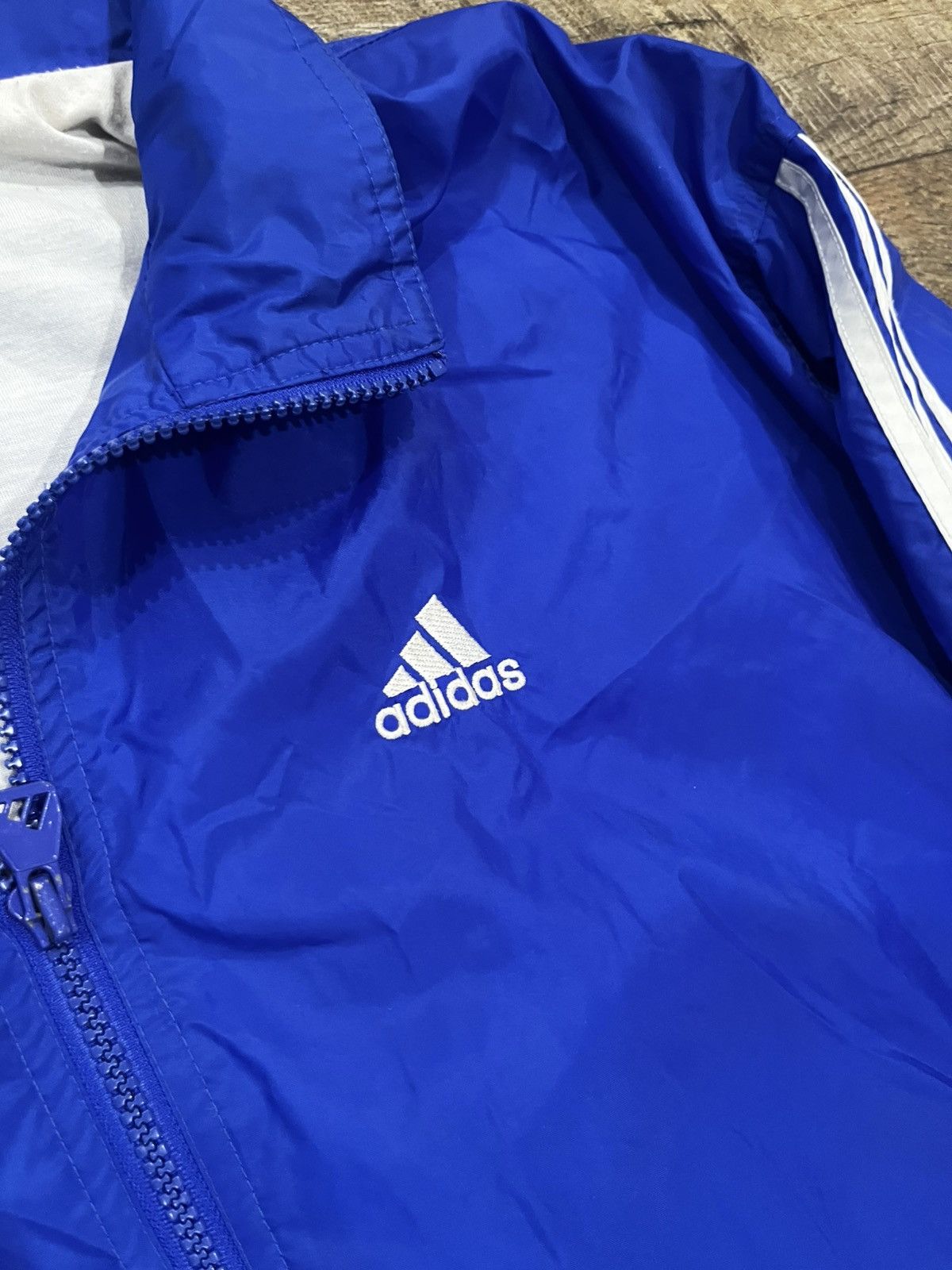 Adidas Vintage 90s Adidas Team Striped Windbreaker Blue Large Size US L / EU 52-54 / 3 - 4 Thumbnail