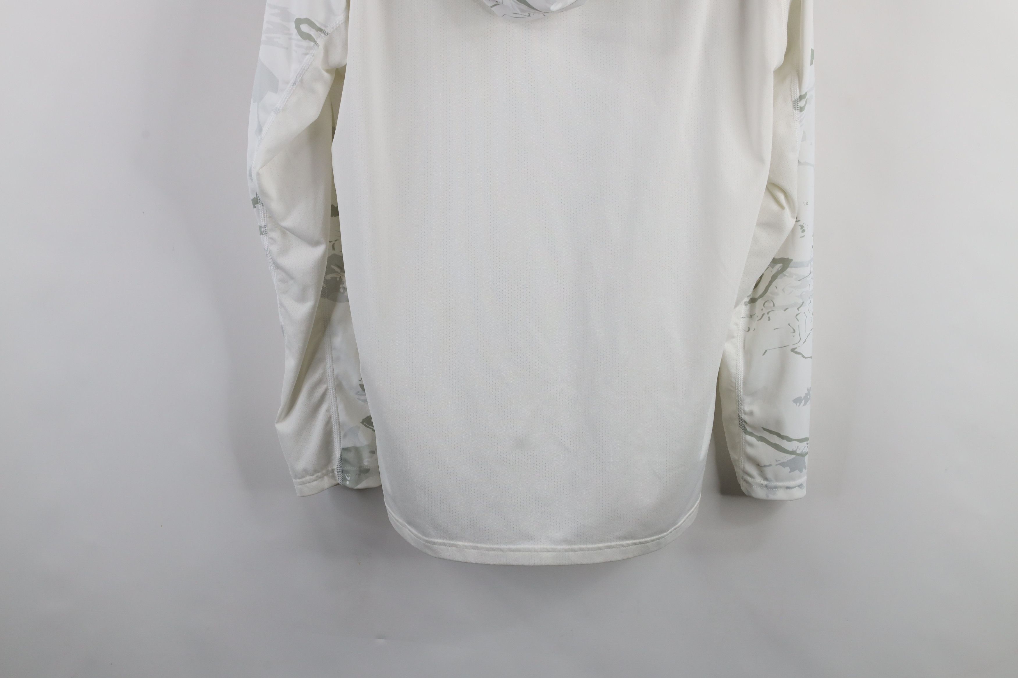 Under Armour × Vintage Under Armour Fishing Out Camouflage Hoodie T-Shirt White Size US L / EU 52-54 / 3 - 13 Thumbnail