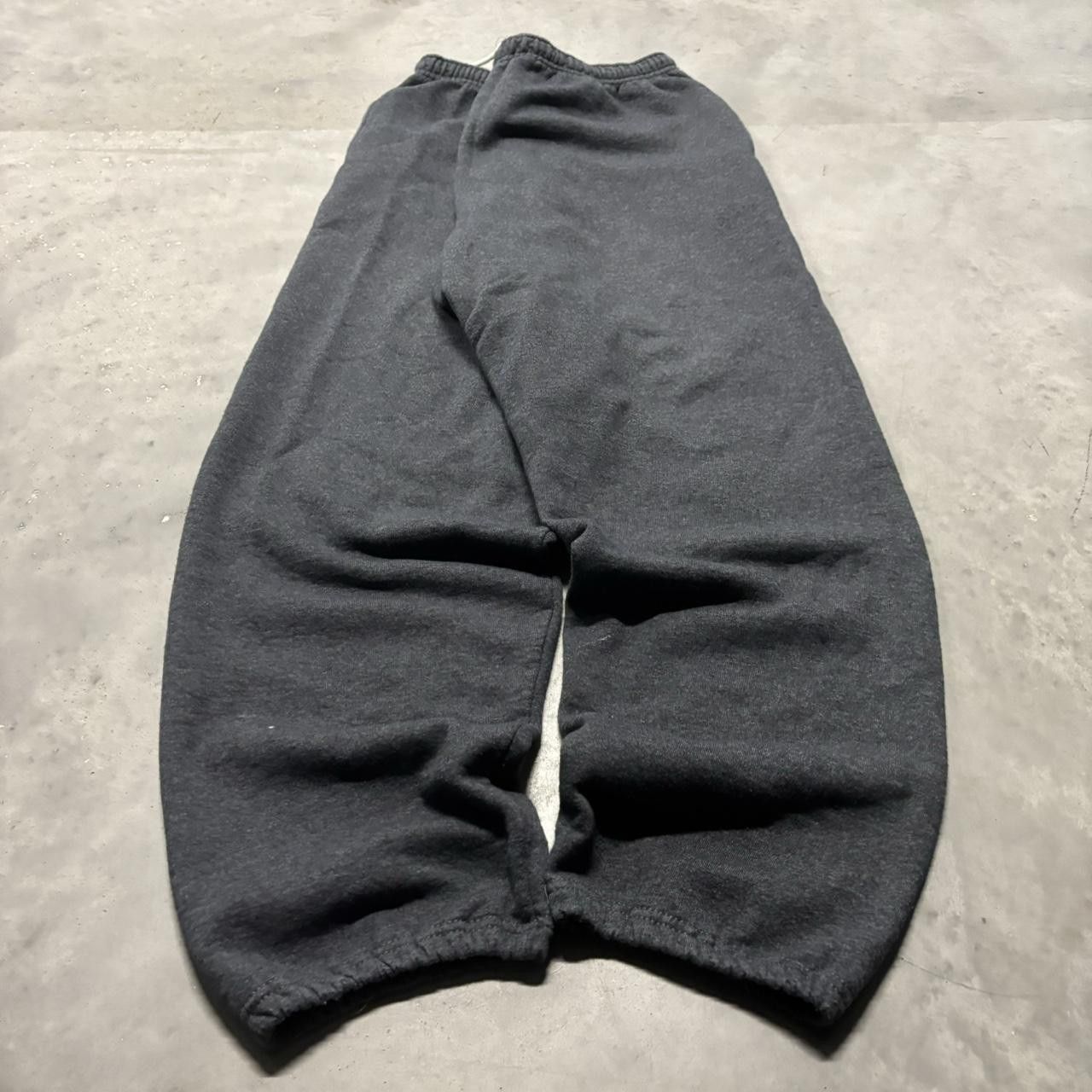 Japanese Brand × Vintage Crazy Vintage Y2K/2000s Baggy Dark Grey Skater Essential Sweatpants! Size US 34 / EU 50 - 3 Thumbnail
